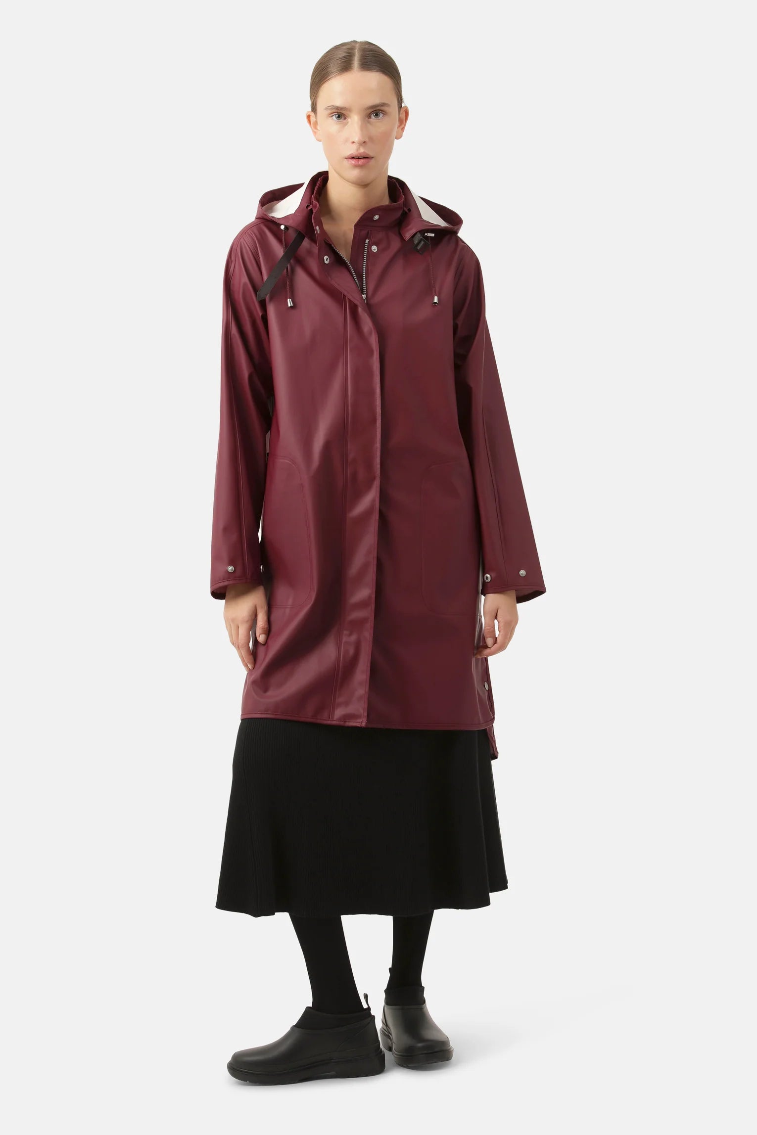 Ilse Jacobsen Rain71 , Maroon Banner