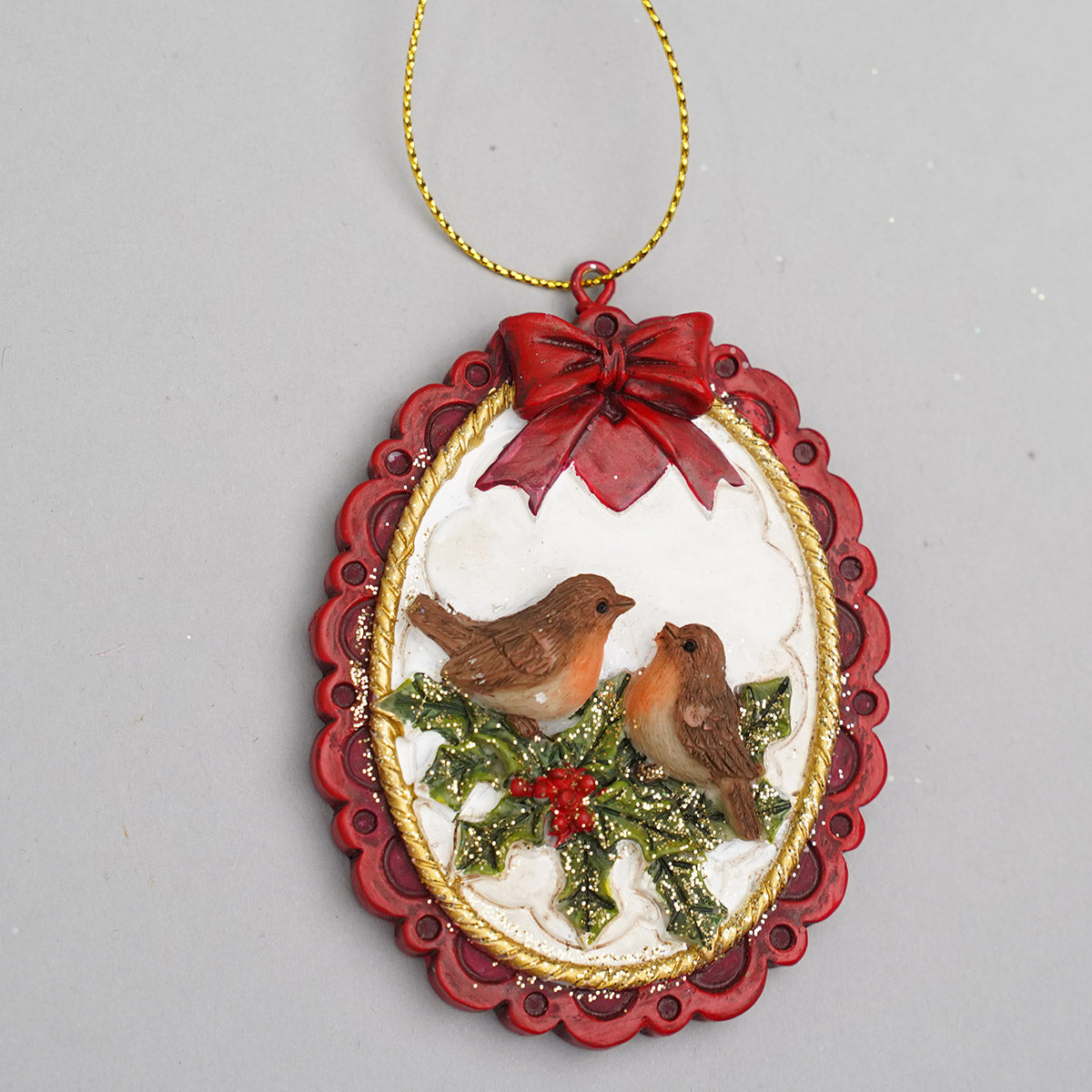 Christmas Shop | Robin Christmas scene tree trim