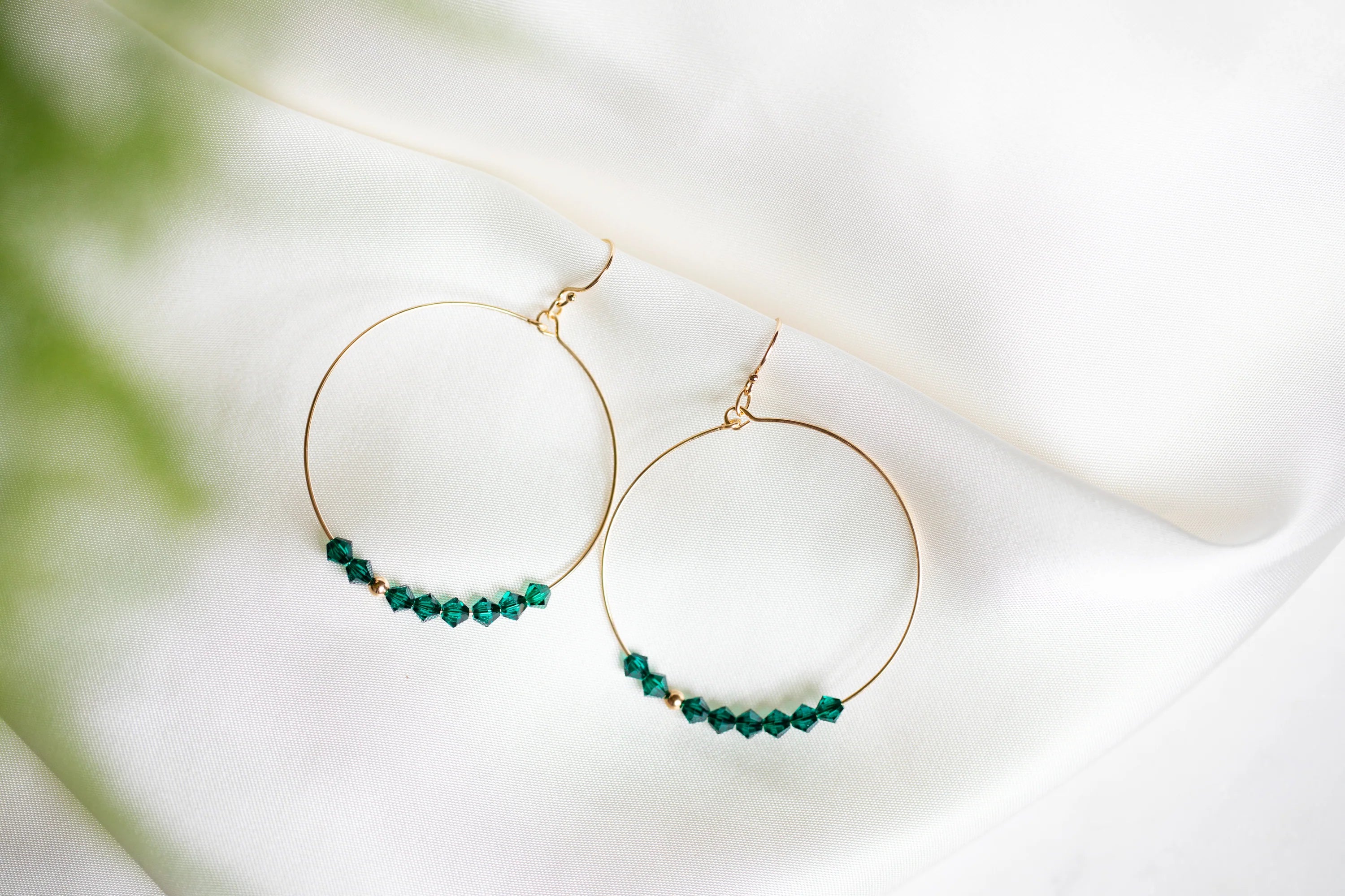 MoMuse Emerald Row Hoops