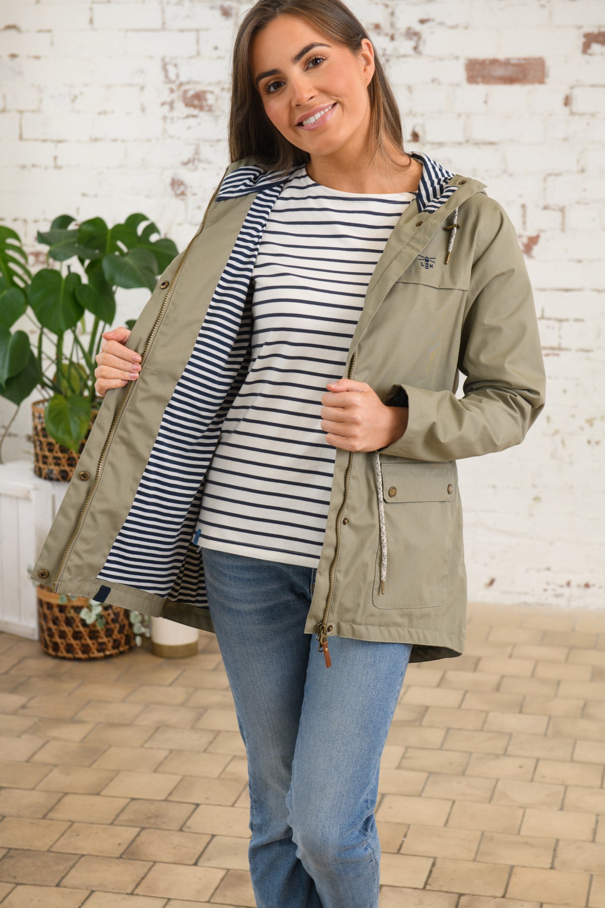 Lighthouse | Alicia Waterproof Jacket | Brushwood