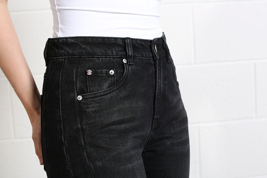 Rant & Rave Bailey Barrell Jean