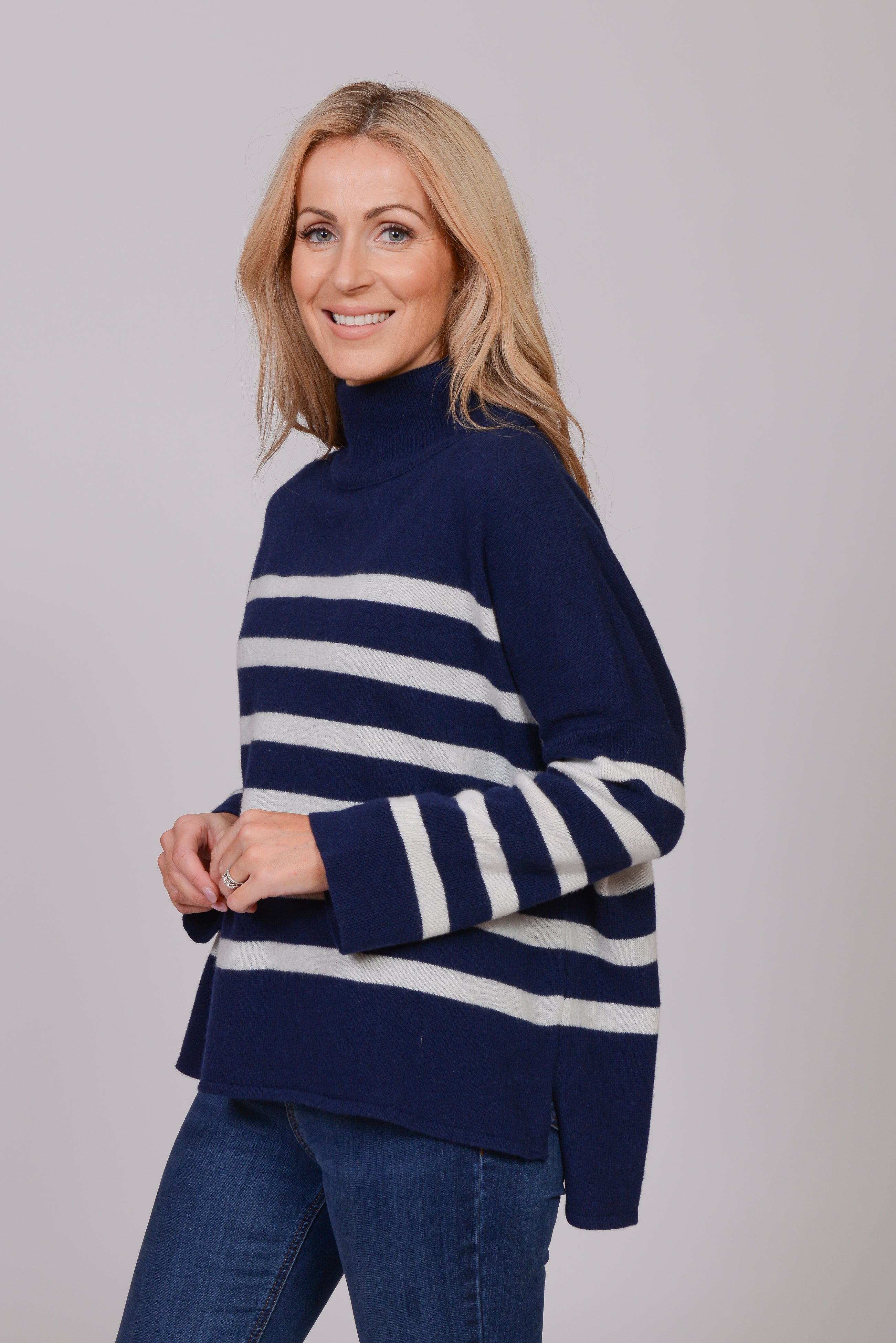 The Wool Co Cashmere Blend Knit, Blue / White