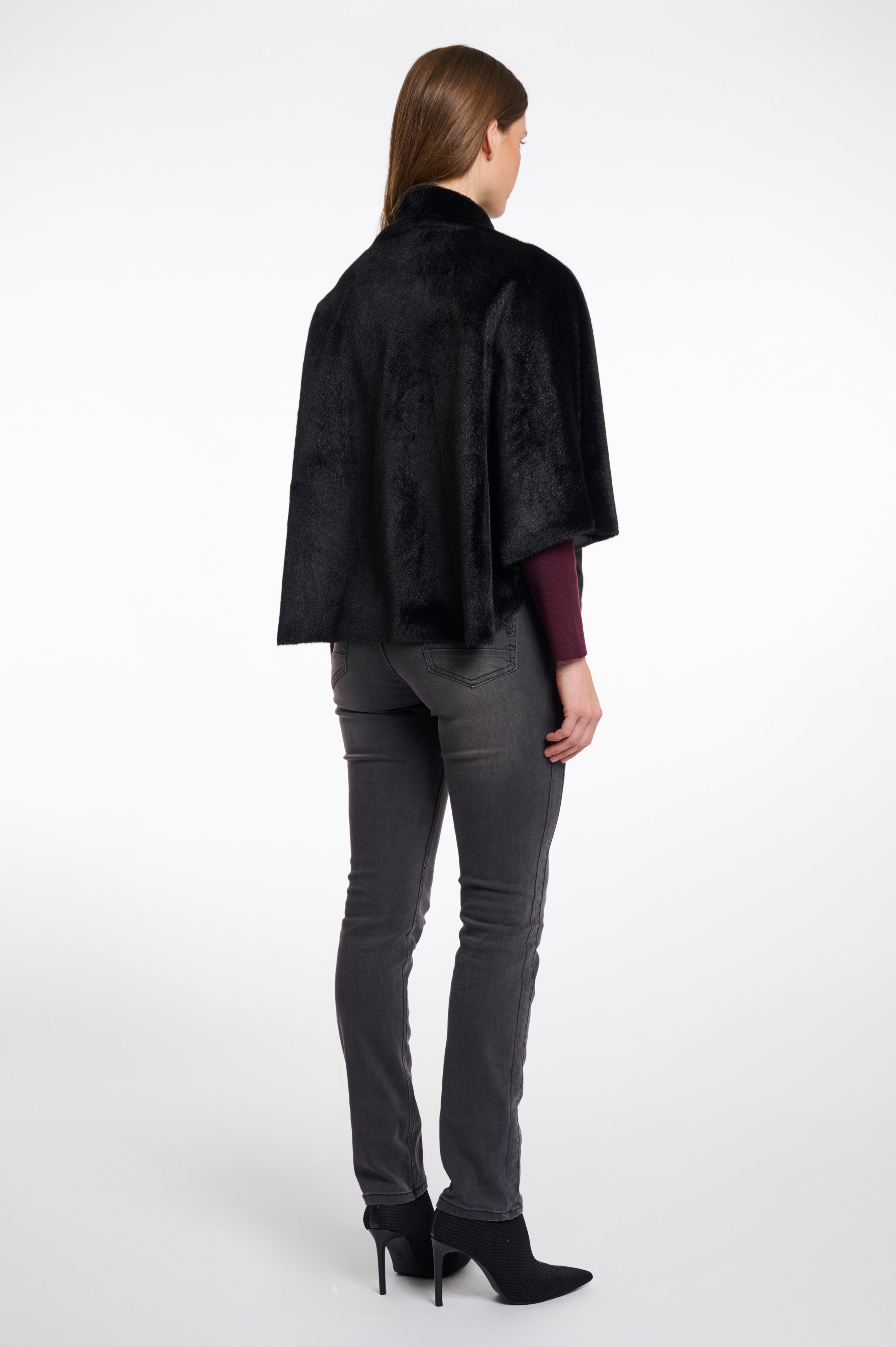 Rino & Pelle Dewi Faux Fur Cape