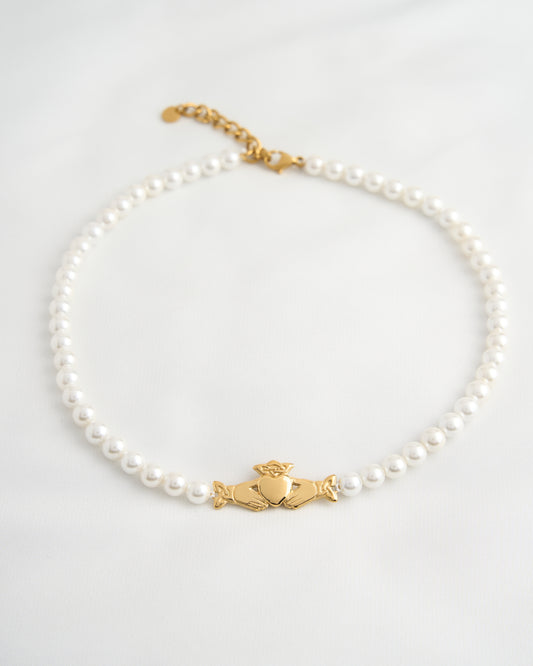 Fíor Jewellery Claddagh Pearl Necklace