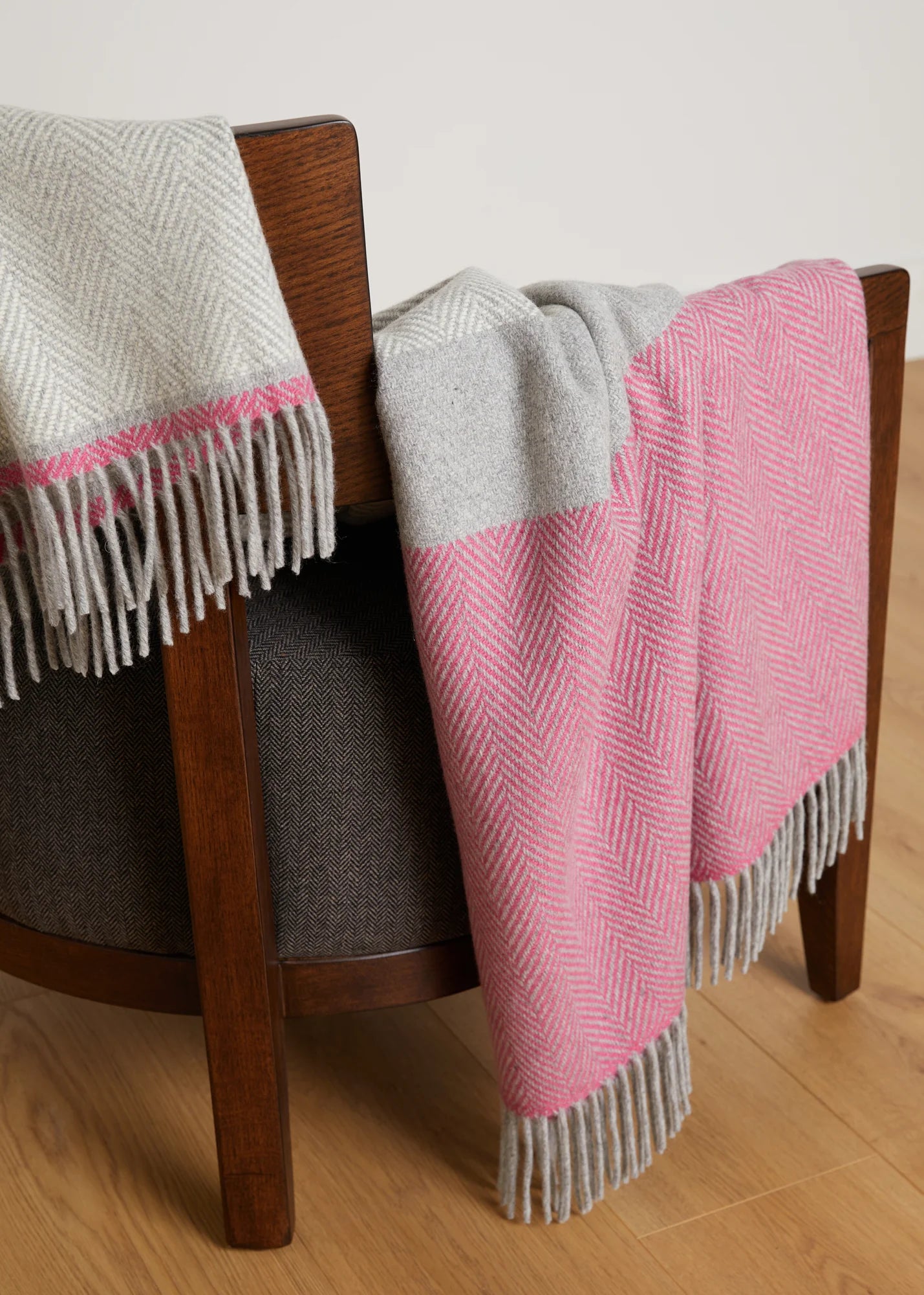 Foxford Lily Cashmere and Lambswool Throw