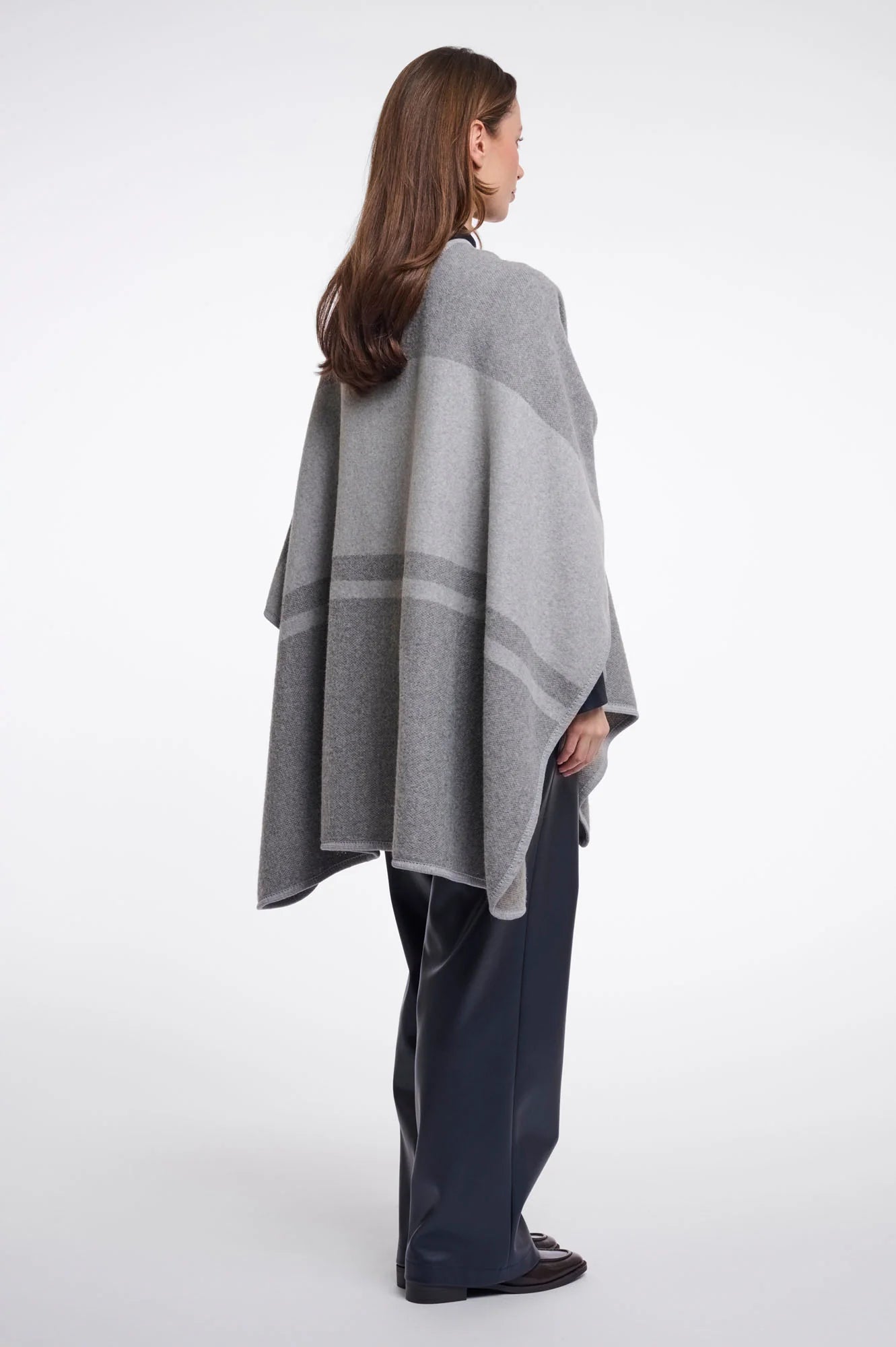 Rino & Pelle Levi Cape