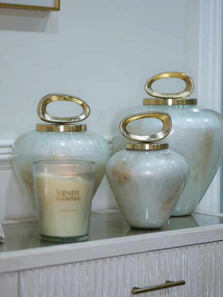 Mindy Brownes Pearl Jar