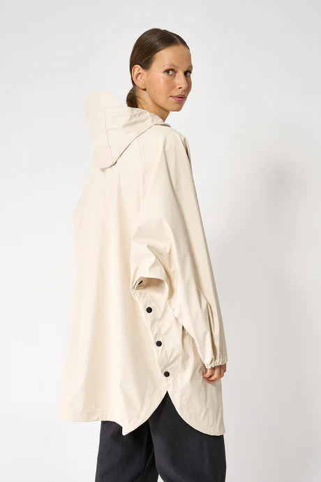 Tanta Sky Rain Jacket