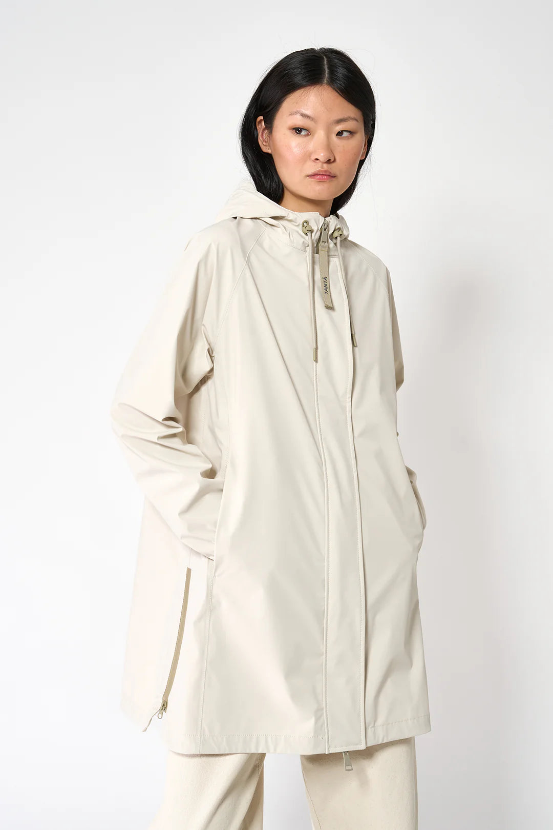 Tanta Neboa Lightweight Softshell Jacket