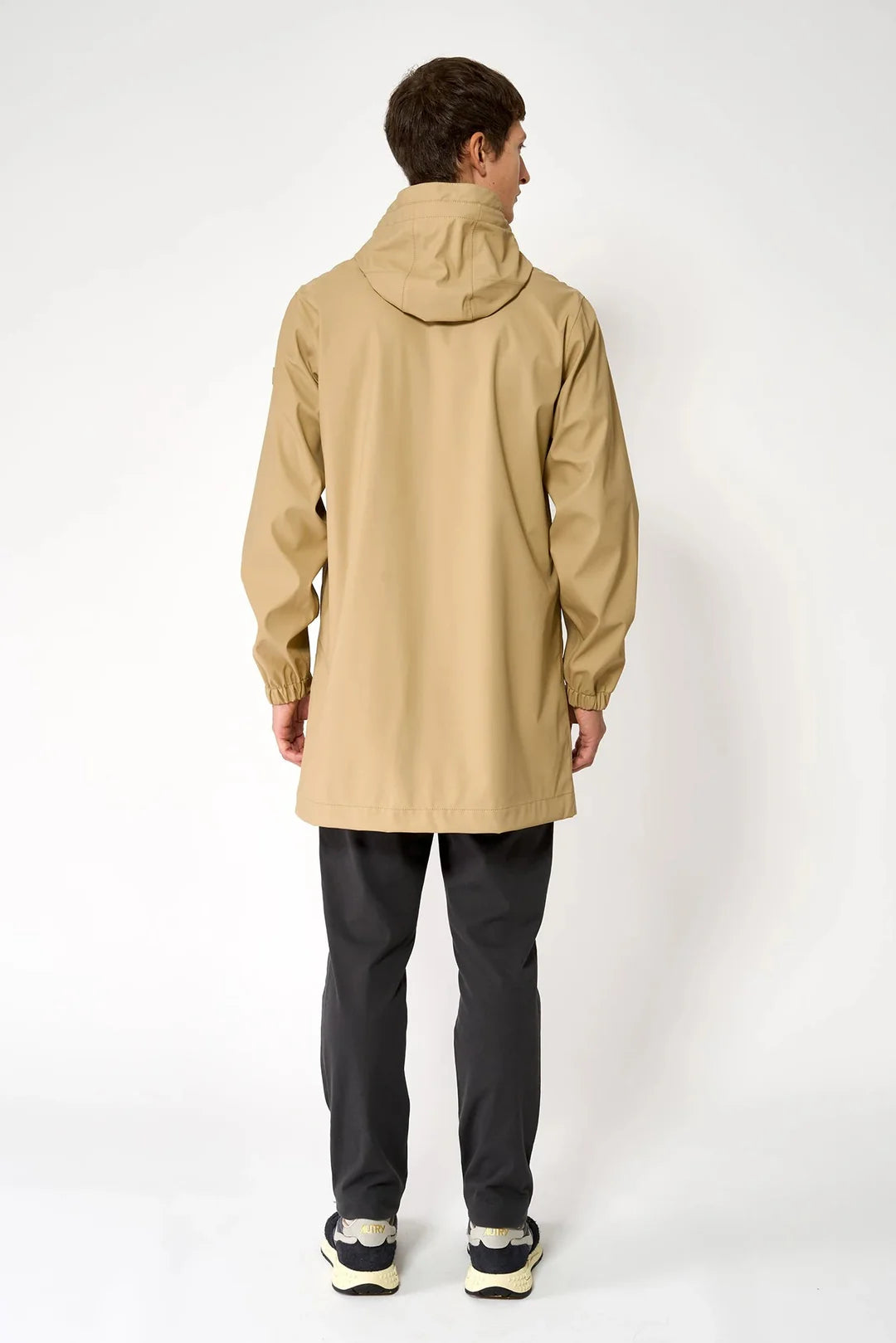 Tanta Totiri Raincoat