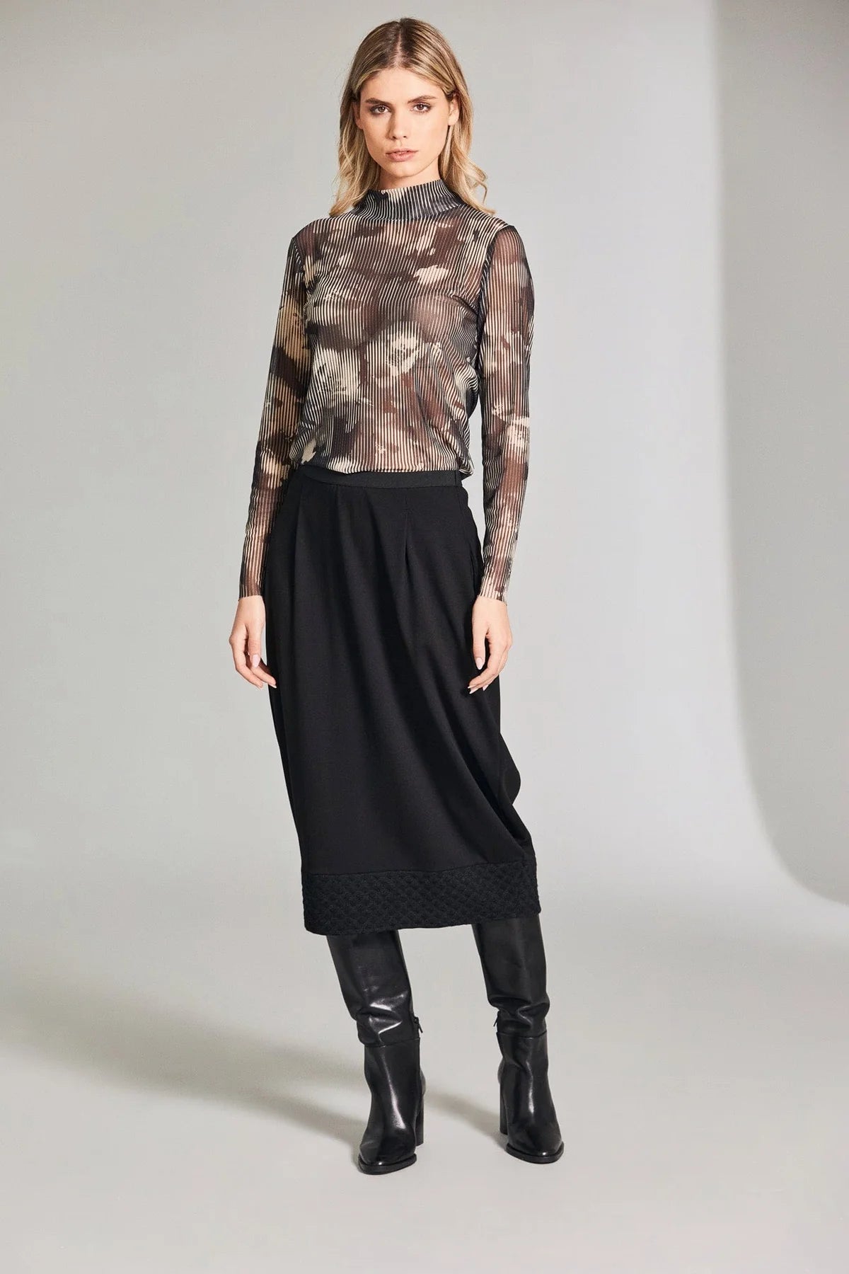 Peruzzi Jacquard Trim Skirt