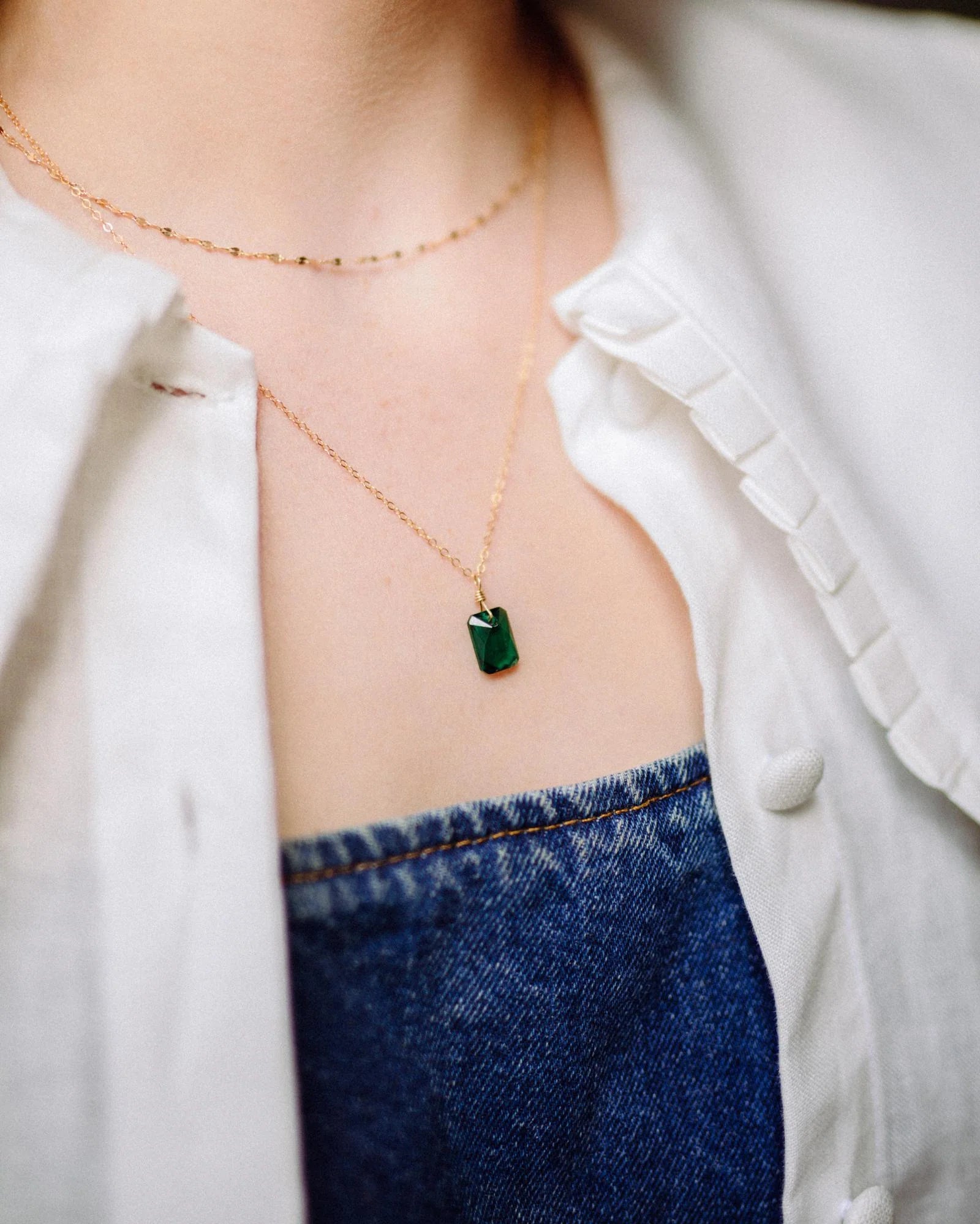 MoMuse Emerald Crystal Pendant