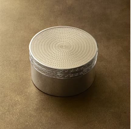 Vera Wang With Love Nouveau Pearl Treasure Box
