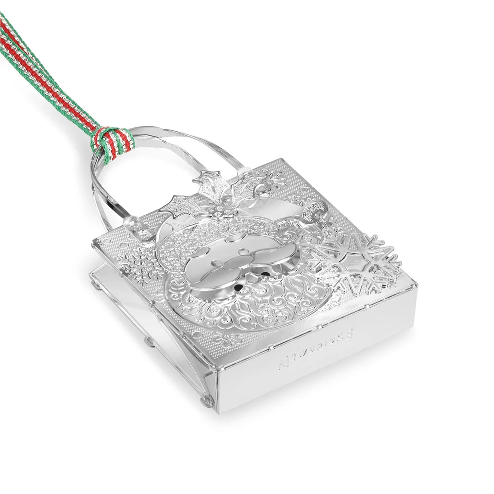Newbridge Silverware Santa Giftbag Decoration