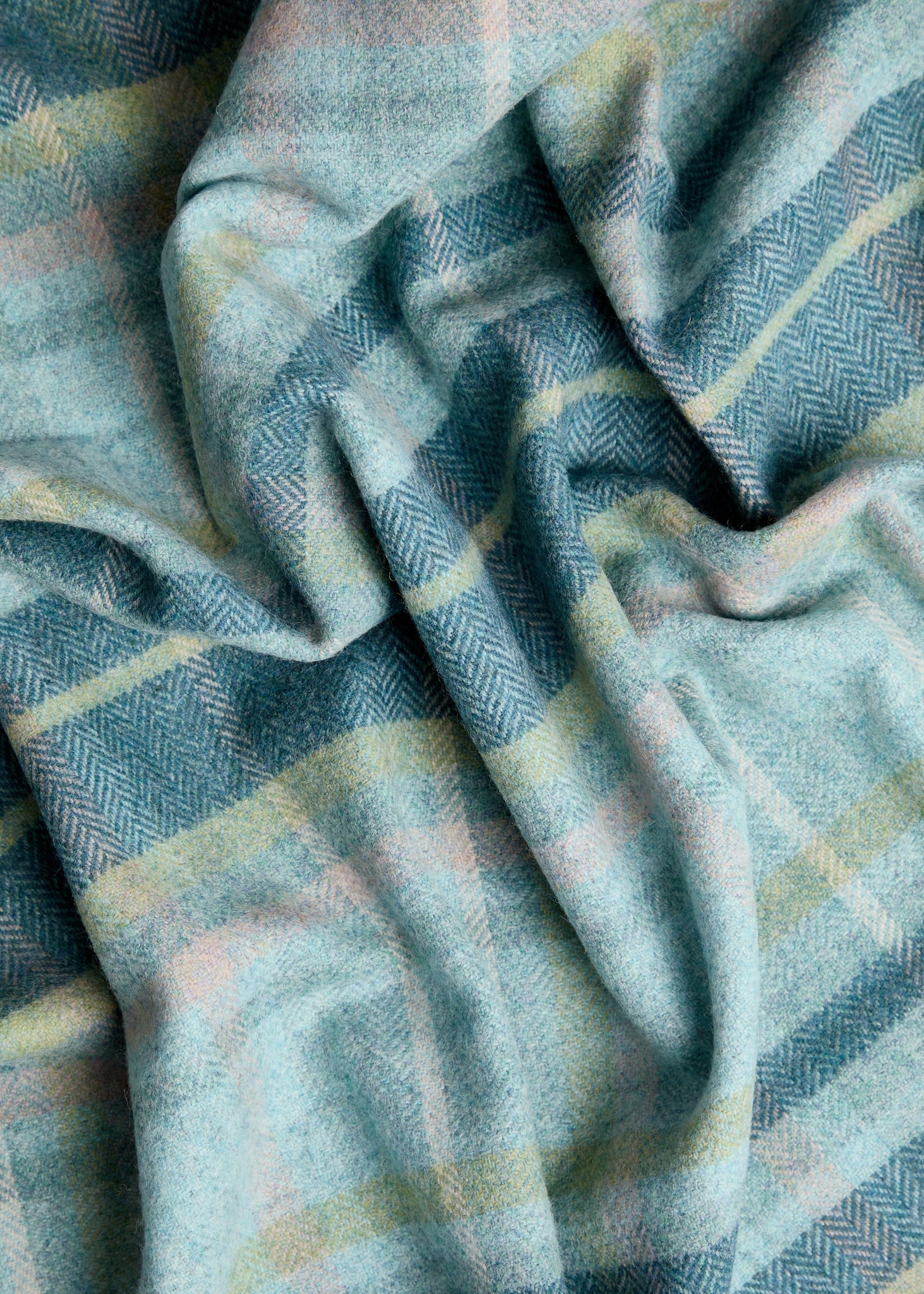 Foxford Rosslare Tartan Throw
