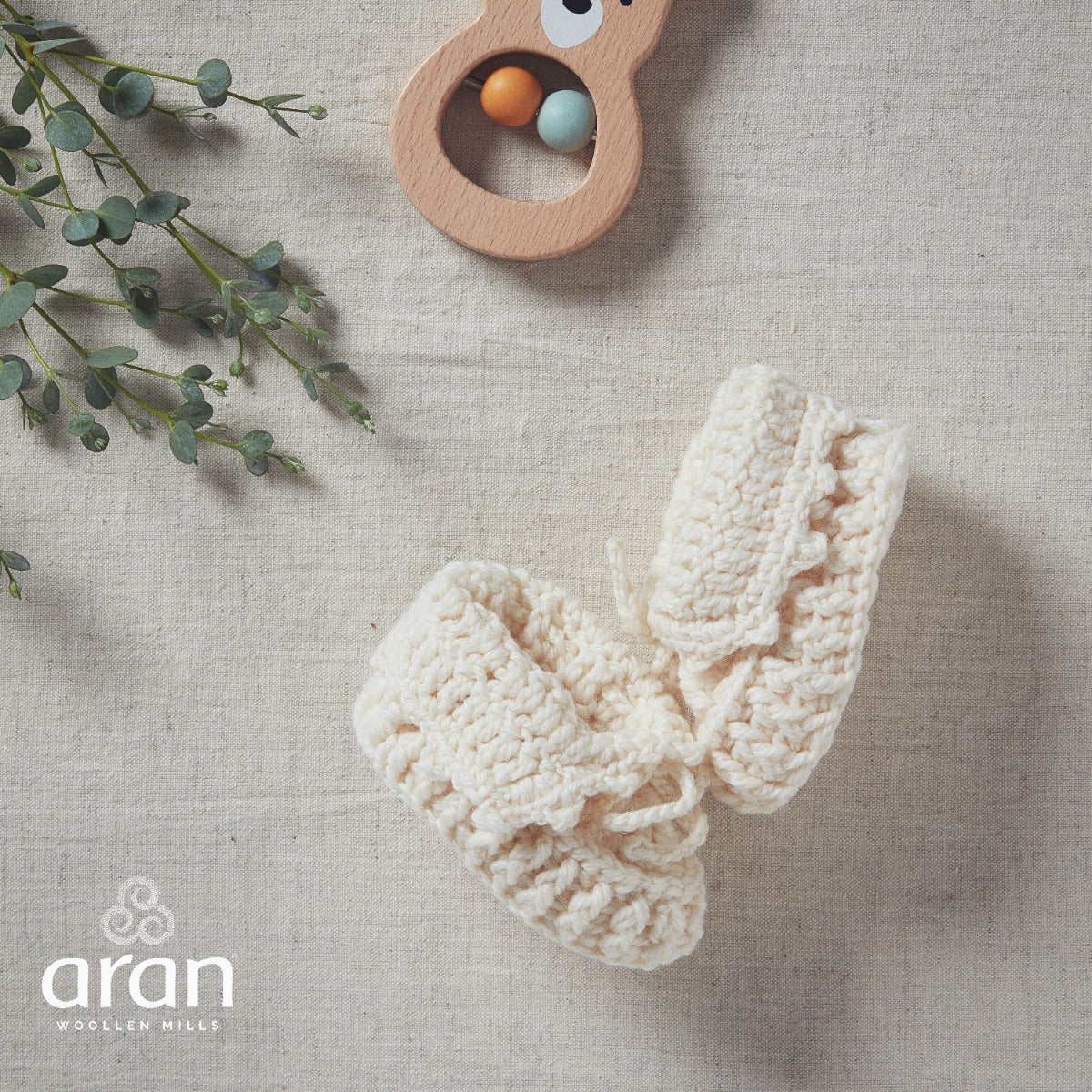 Handknit Baby Slippers With Bow , Natural