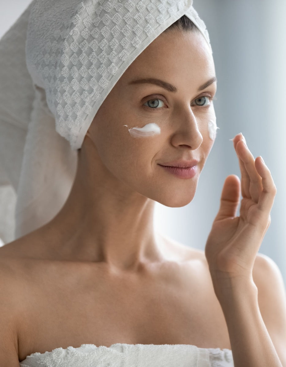 Mervue Organic Skincare Superfruit Cream Cleanser