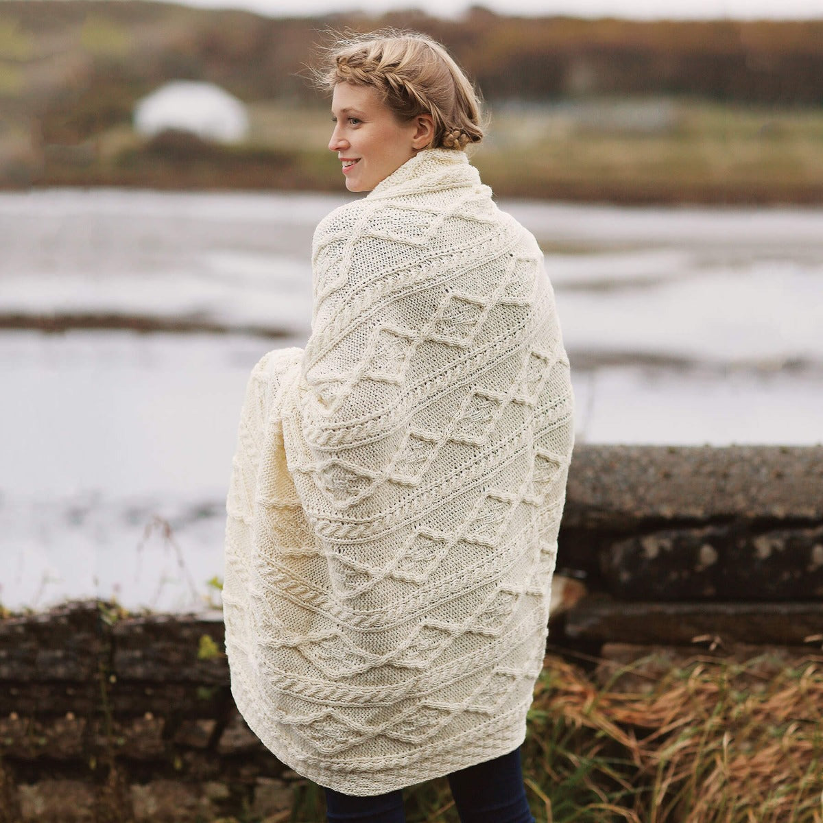 Plaited Aran Throw , Natural