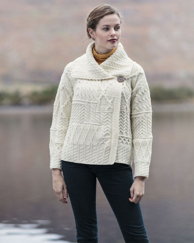 aran-a313-draped-aran-button