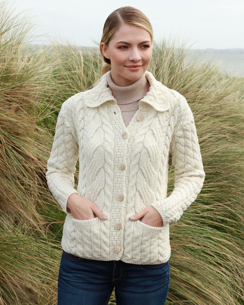 aran-cardigan-with-collar-and-pockets-natural-B940