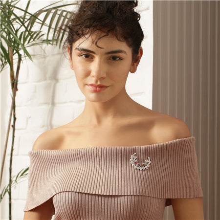 Newbridge Silverware Brooch with Coloured Stones