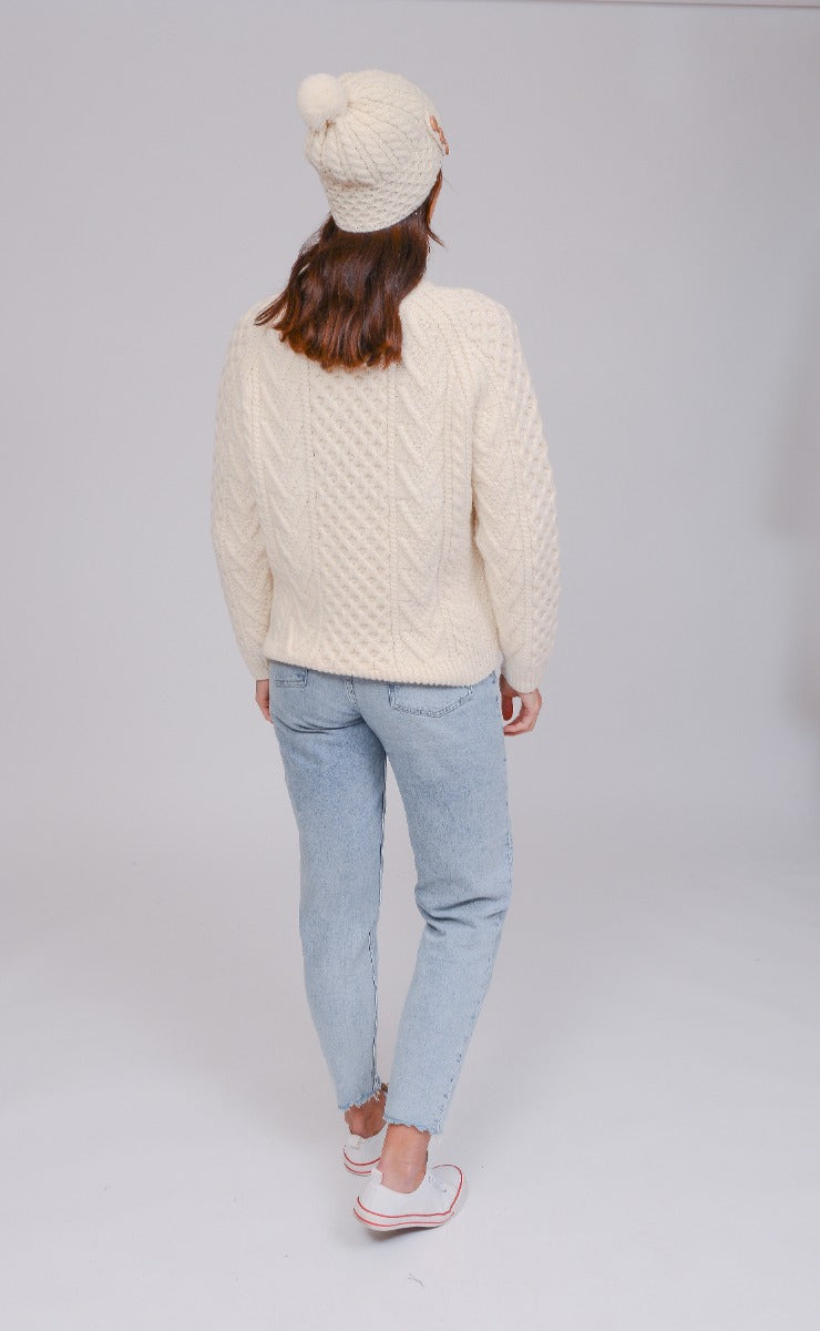 Aran Merino Wool Hat with 3 Buttons , Natural