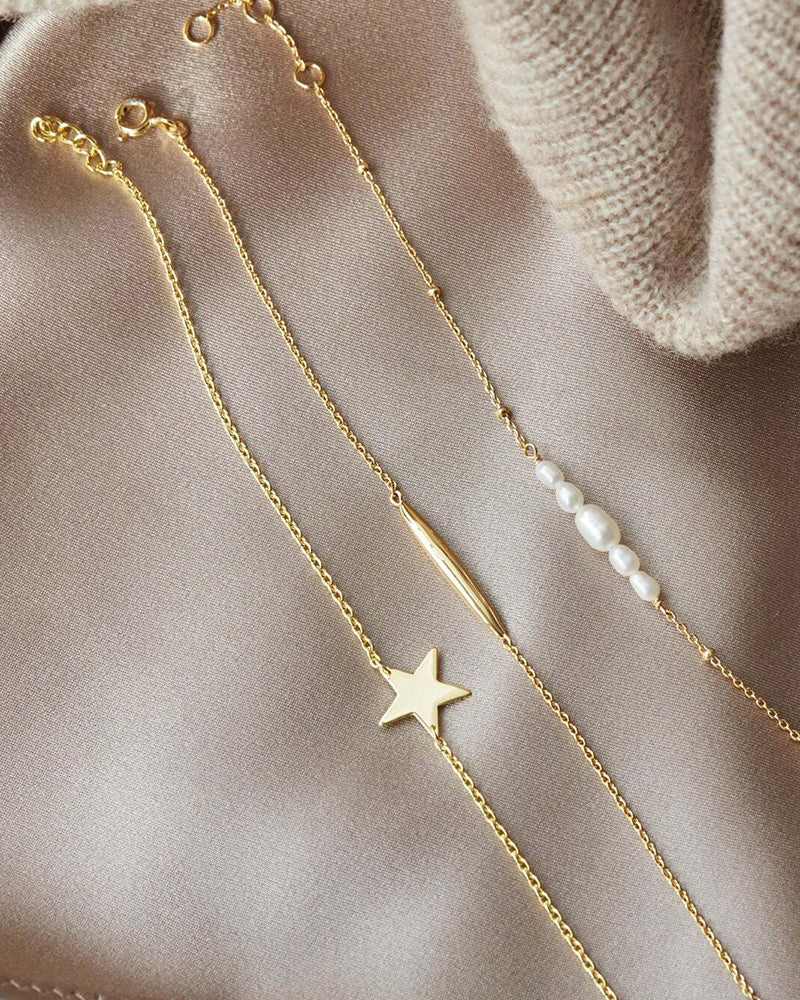 Mary K | Gold Star Bracelet