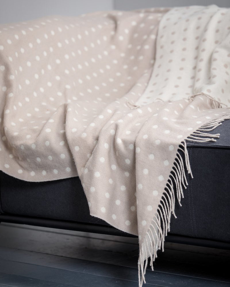 Foxford Woollen Mills | Cream Spot Throw