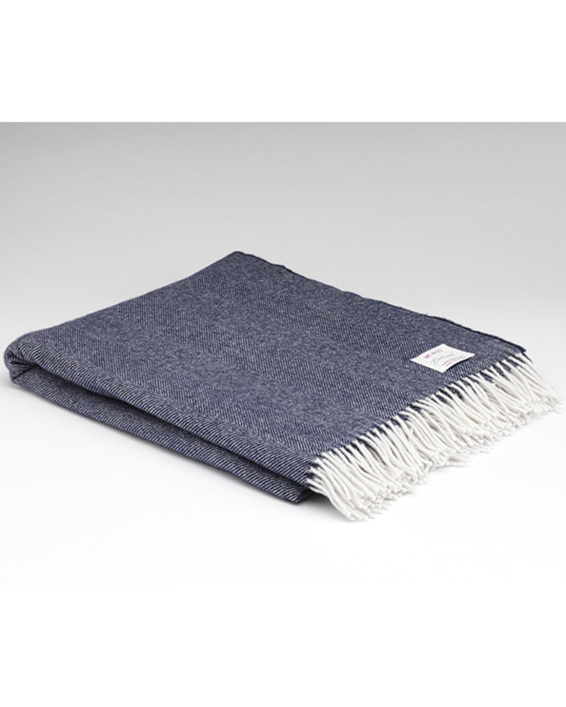 McNutt of Donegal Supersoft Herringbone Throw , Navy