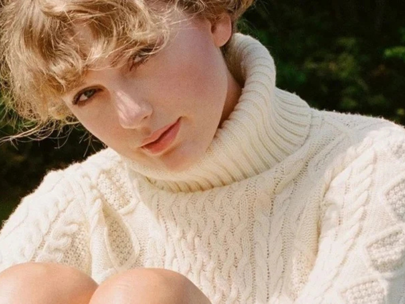 Taylor Swift Aran Sweater
