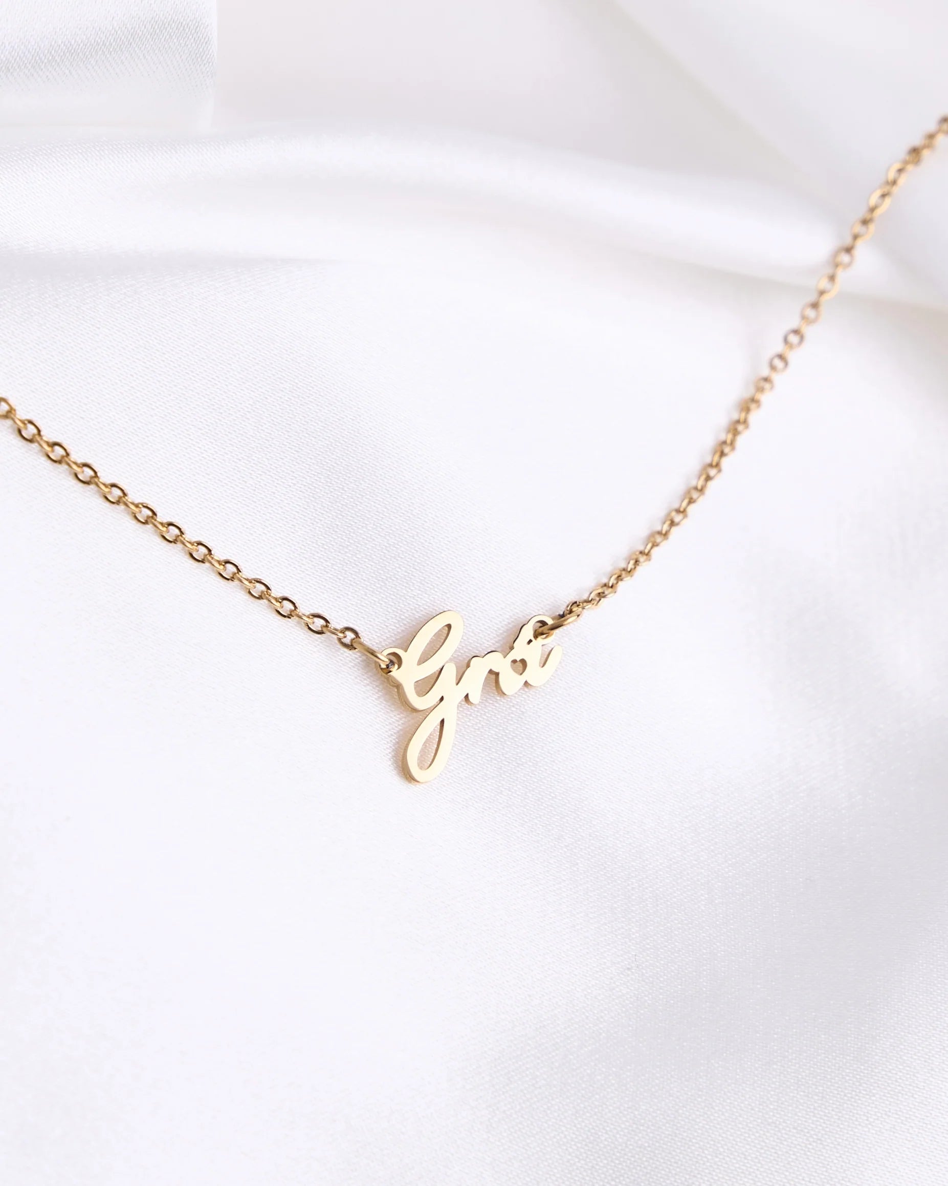Fíor Jewellery Grá Necklace