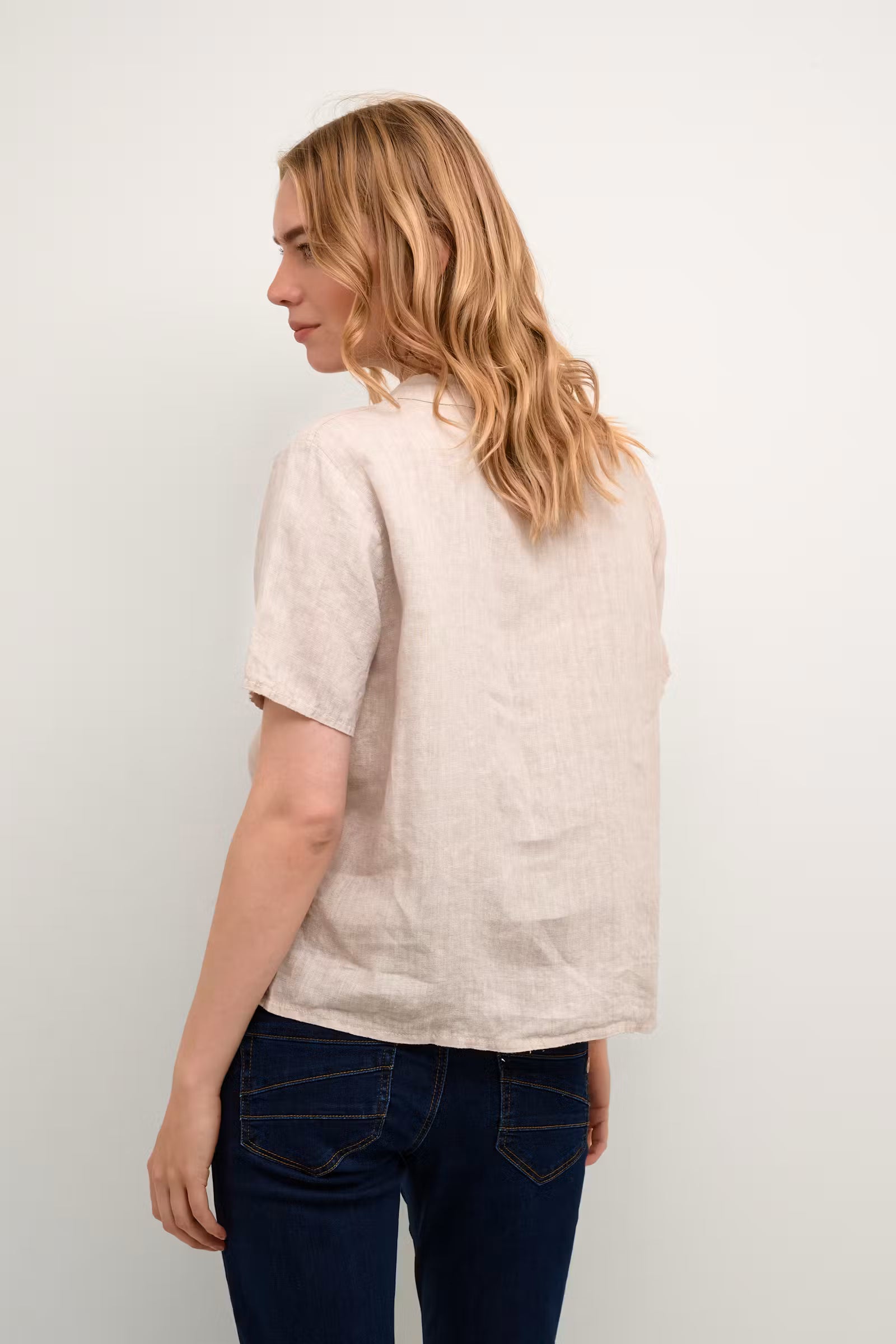 Cream Bellis Shirt