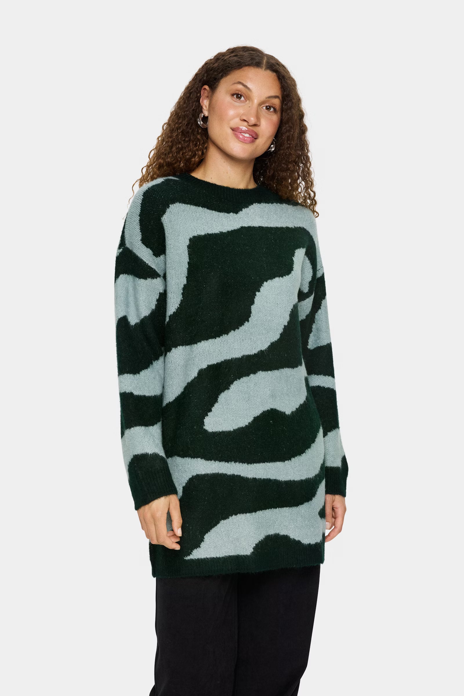 Saint Tropez Mallie Pullover Dress