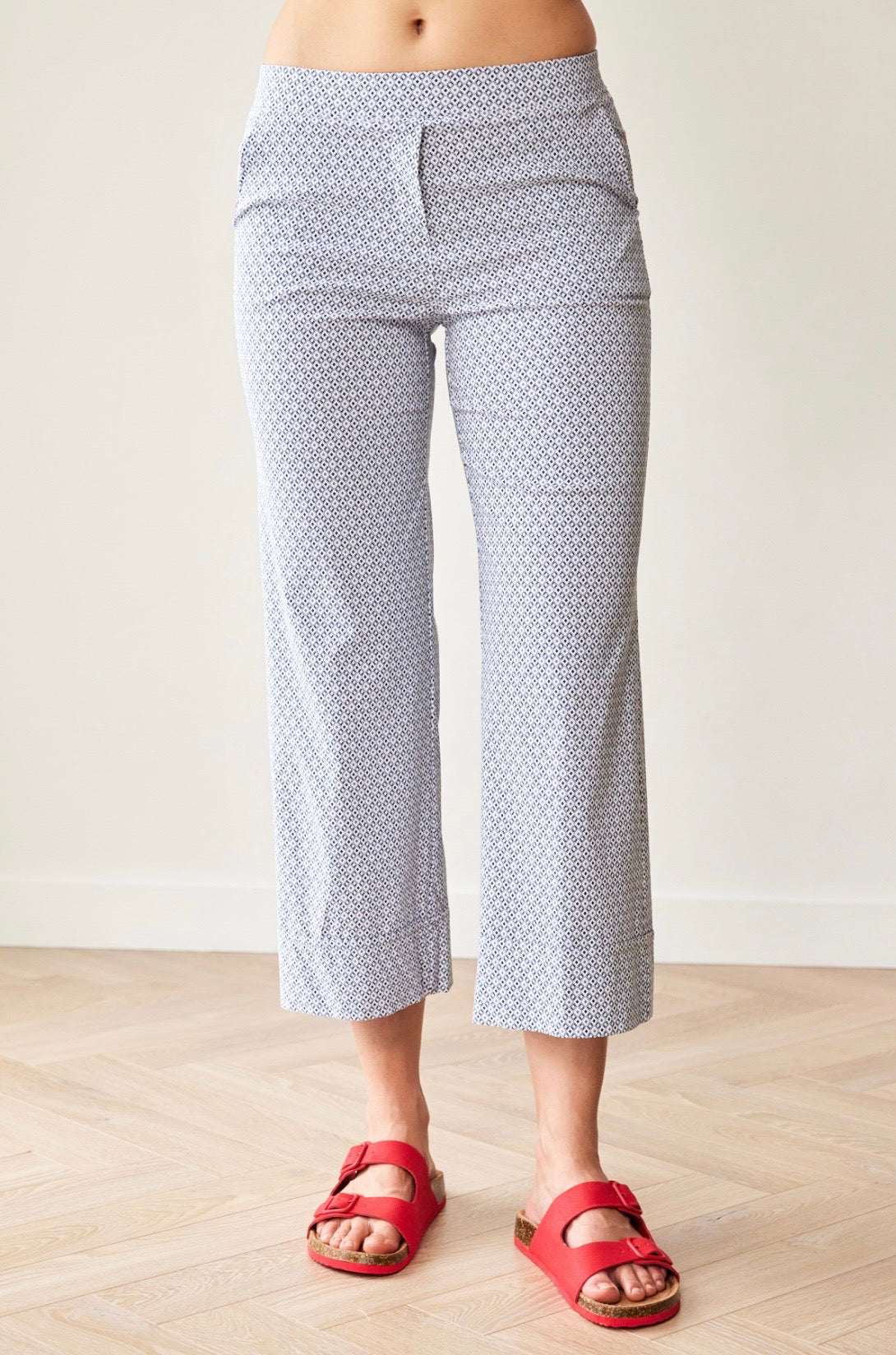 Peruzzi Print Turn up Trousers