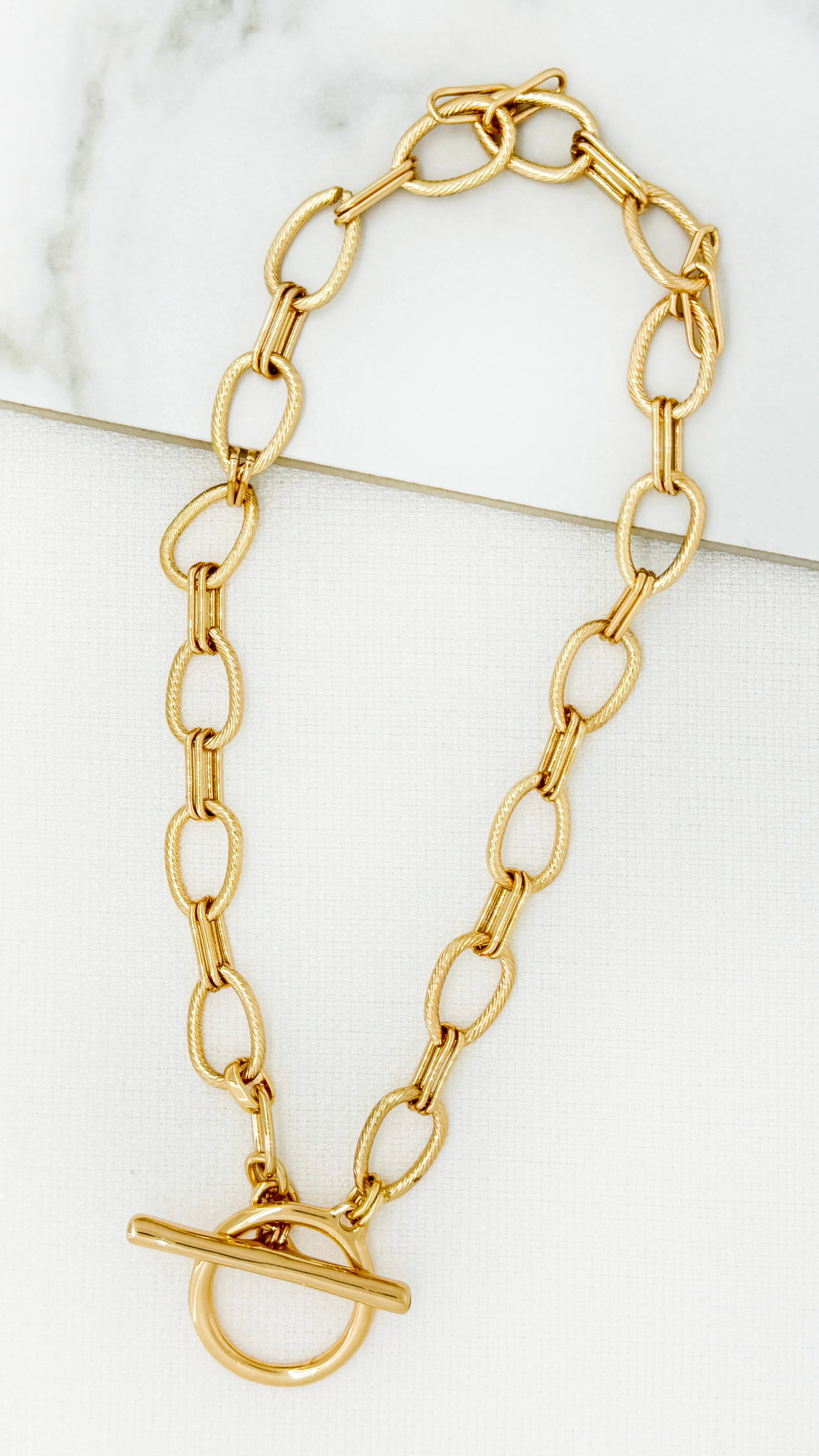 Envy Short Gold Link T-Bar Necklace