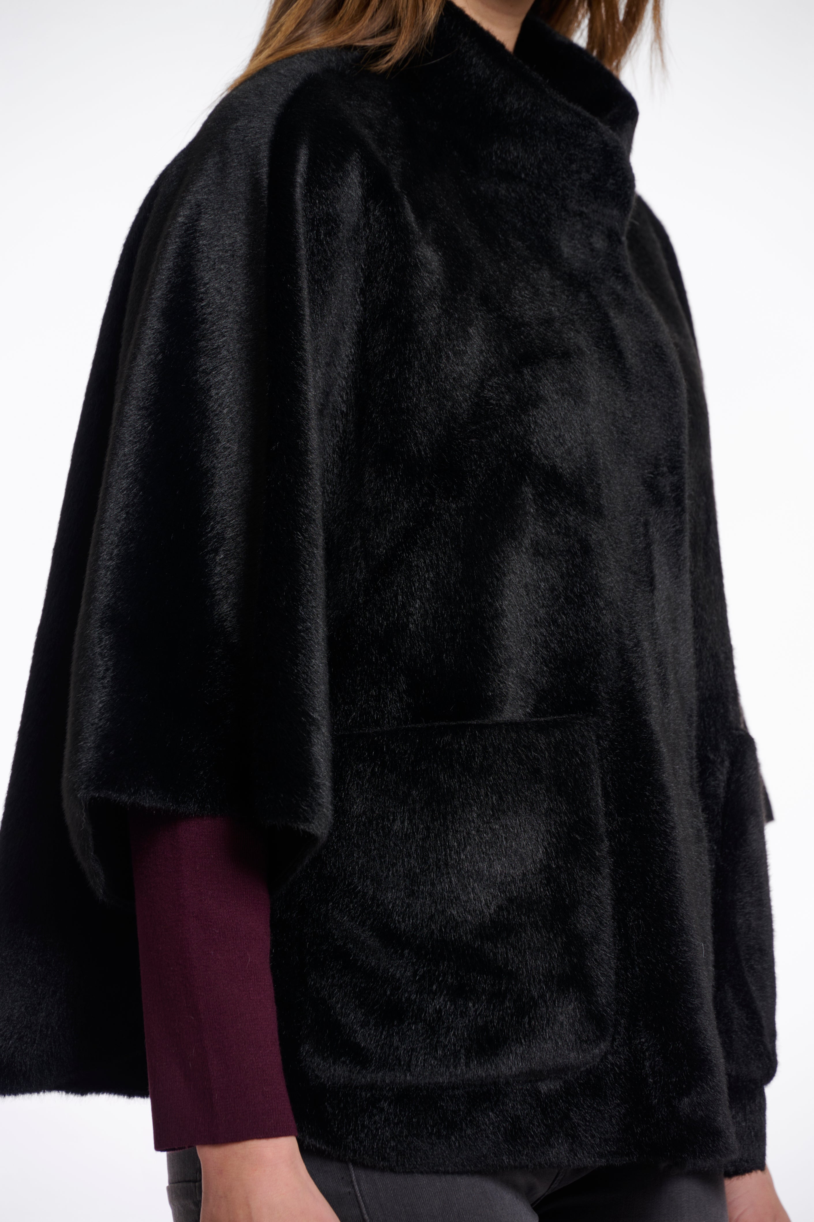 Rino & Pelle Dewi Faux Fur Cape
