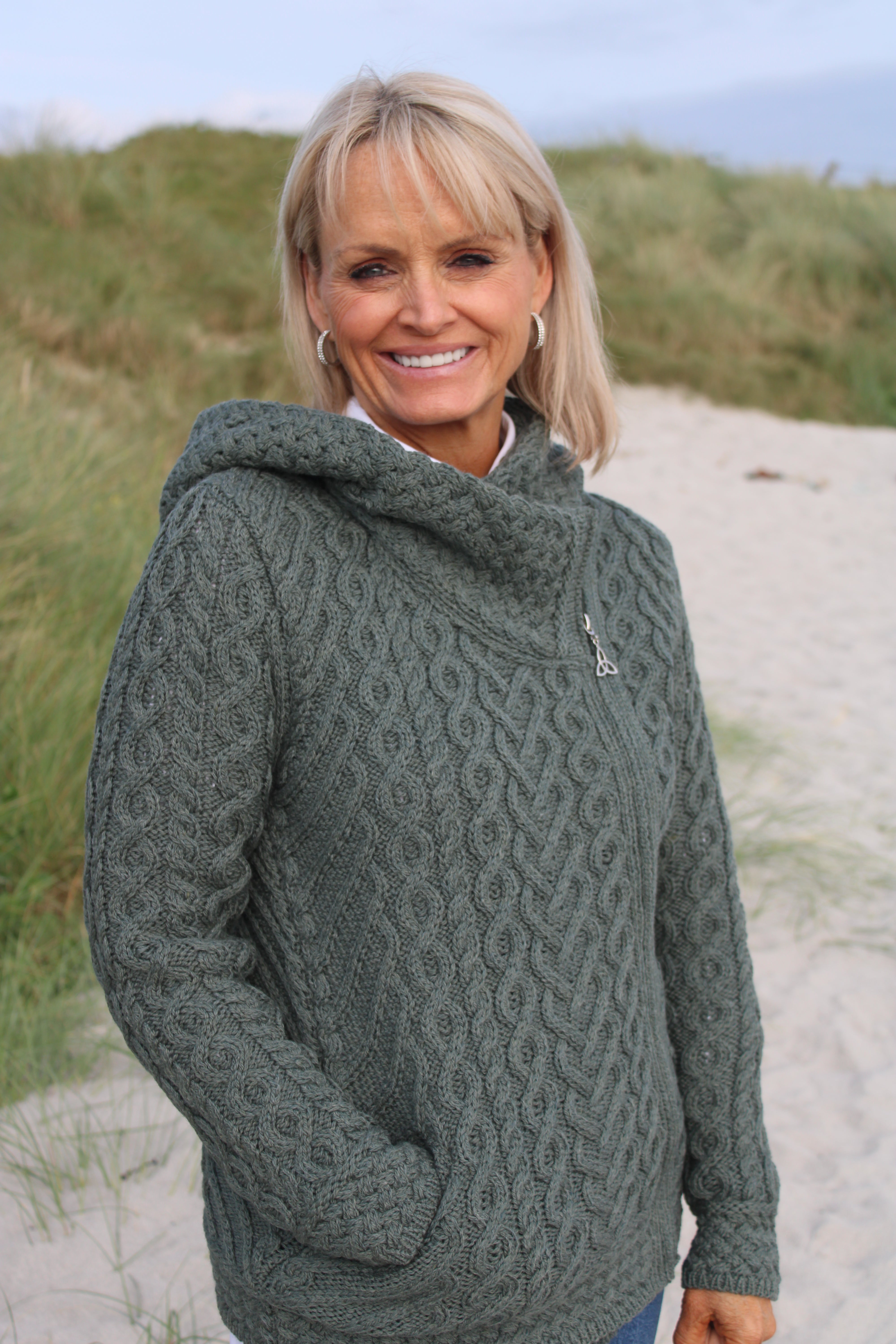 Hooded Aran Heart Cardigan , Thundra