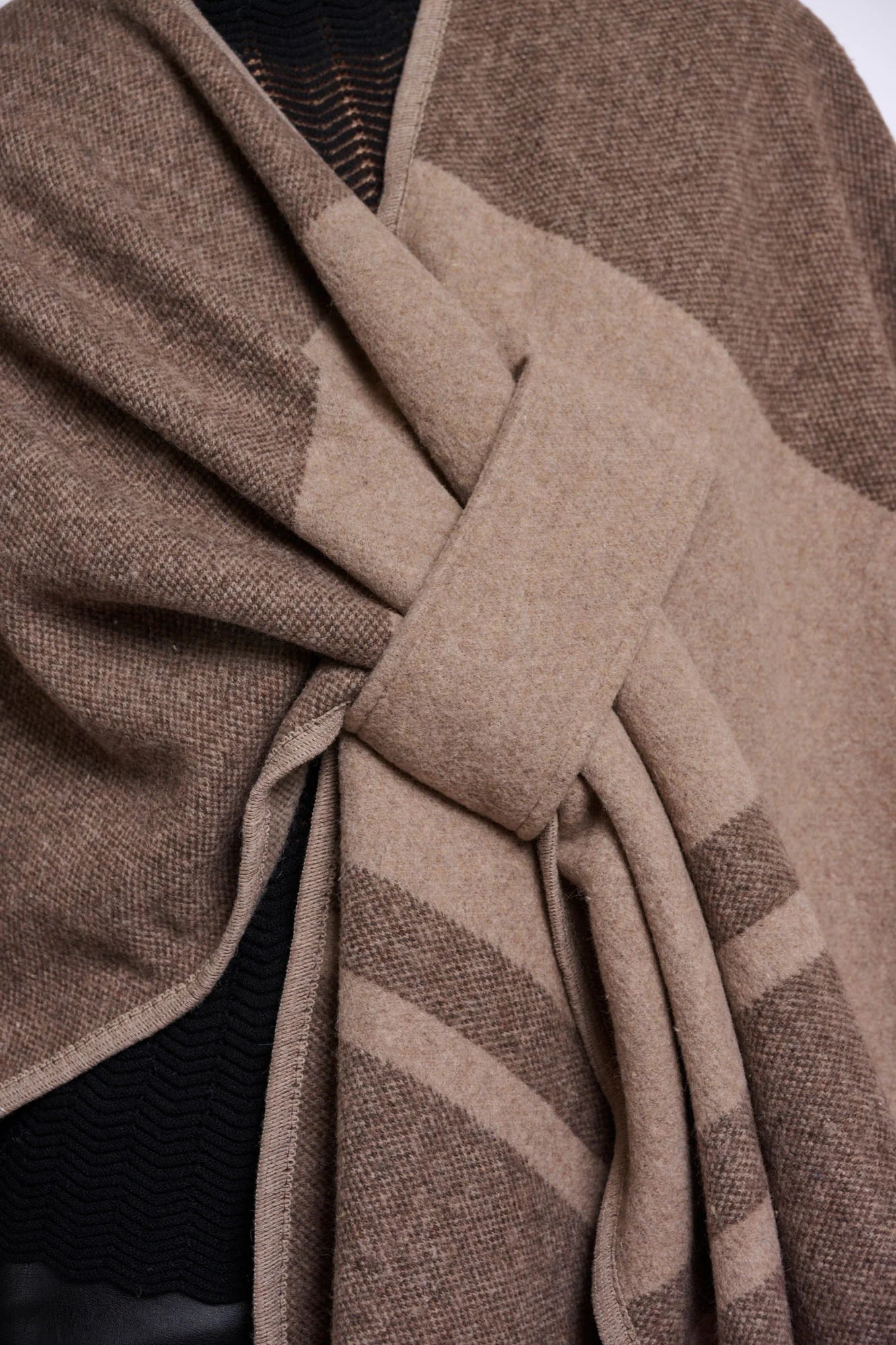 Rino & Pelle Levi Cape