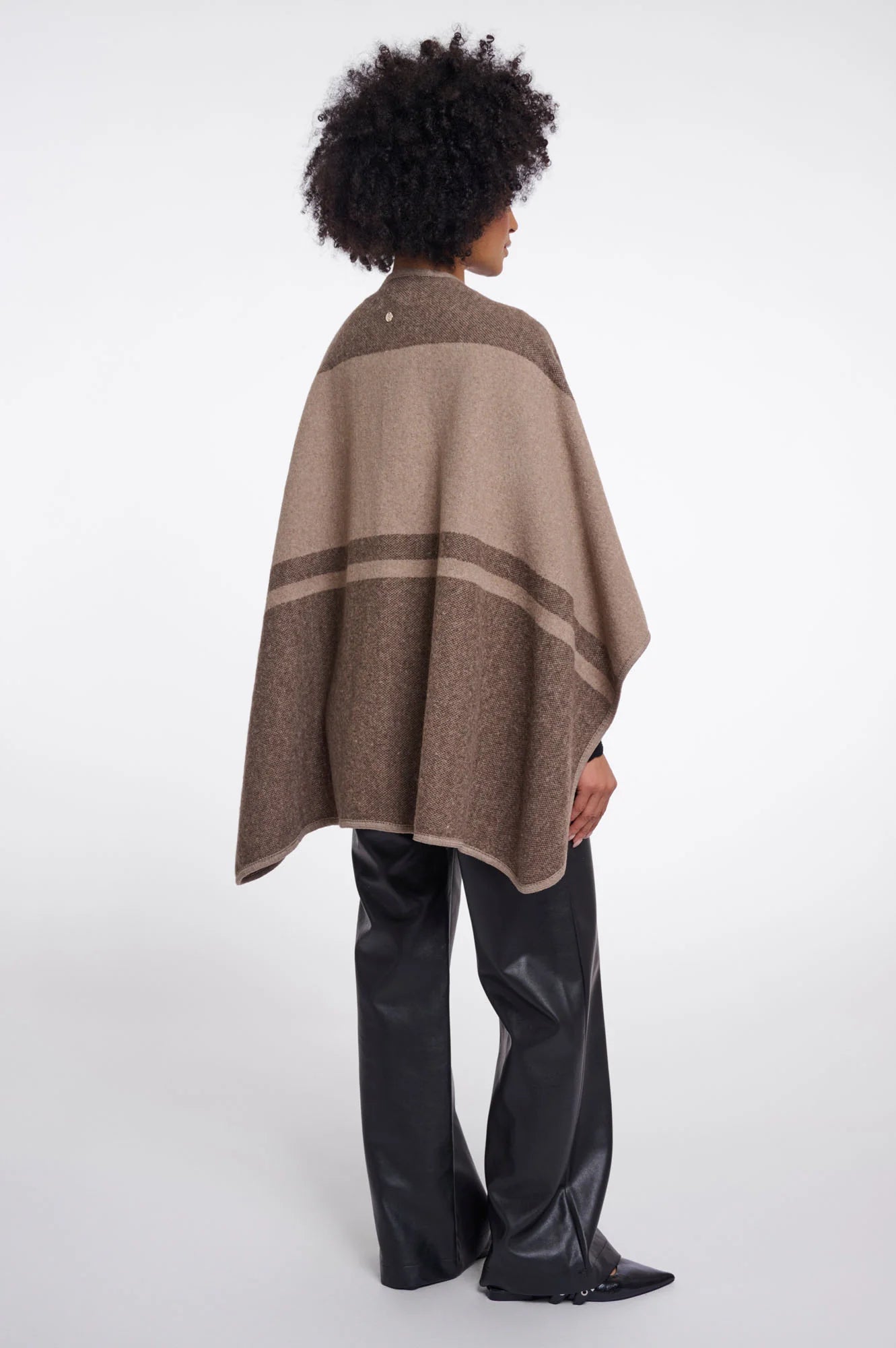 Rino & Pelle Levi Cape