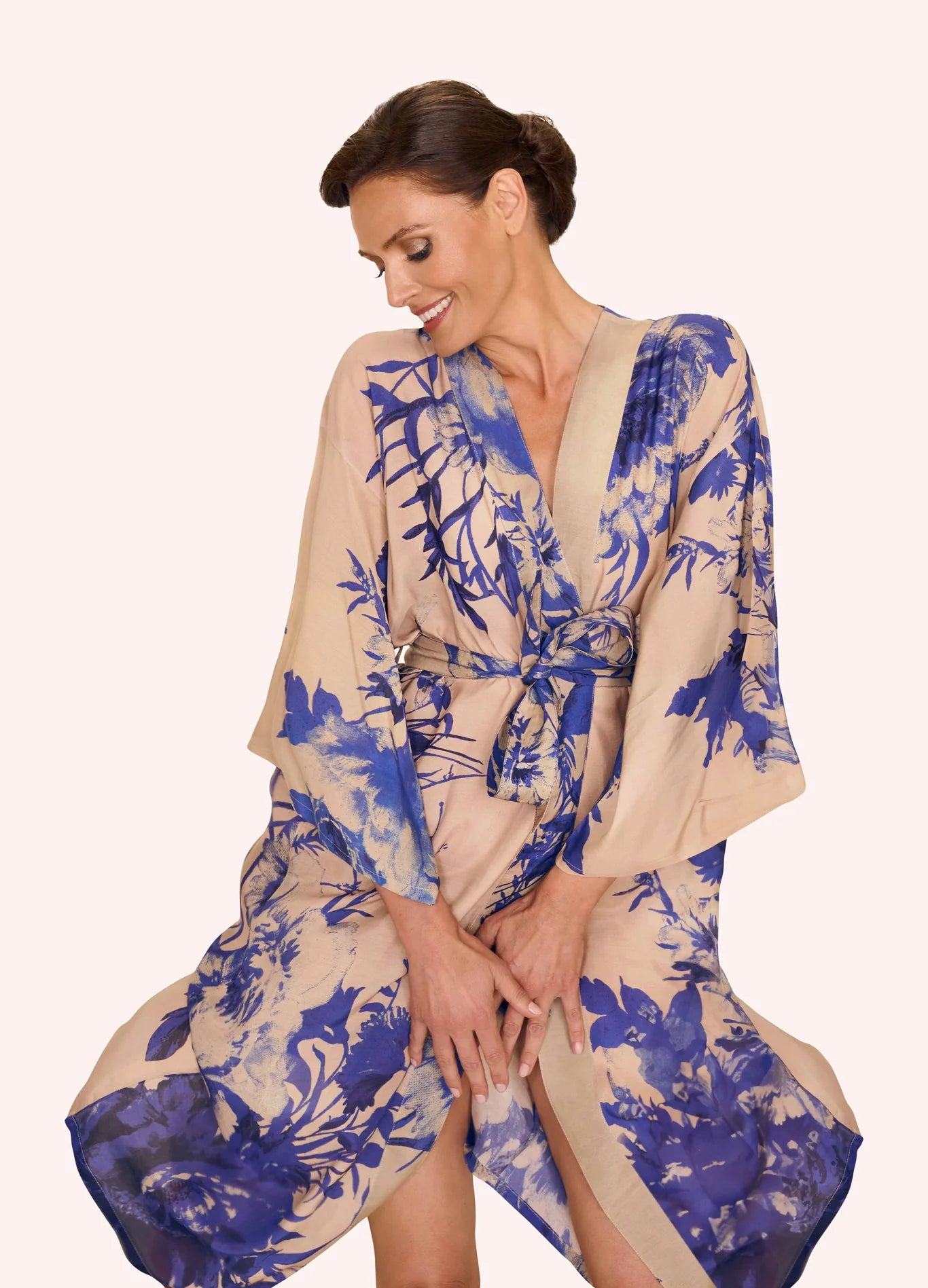 Powder Kimono China Blue Blooms