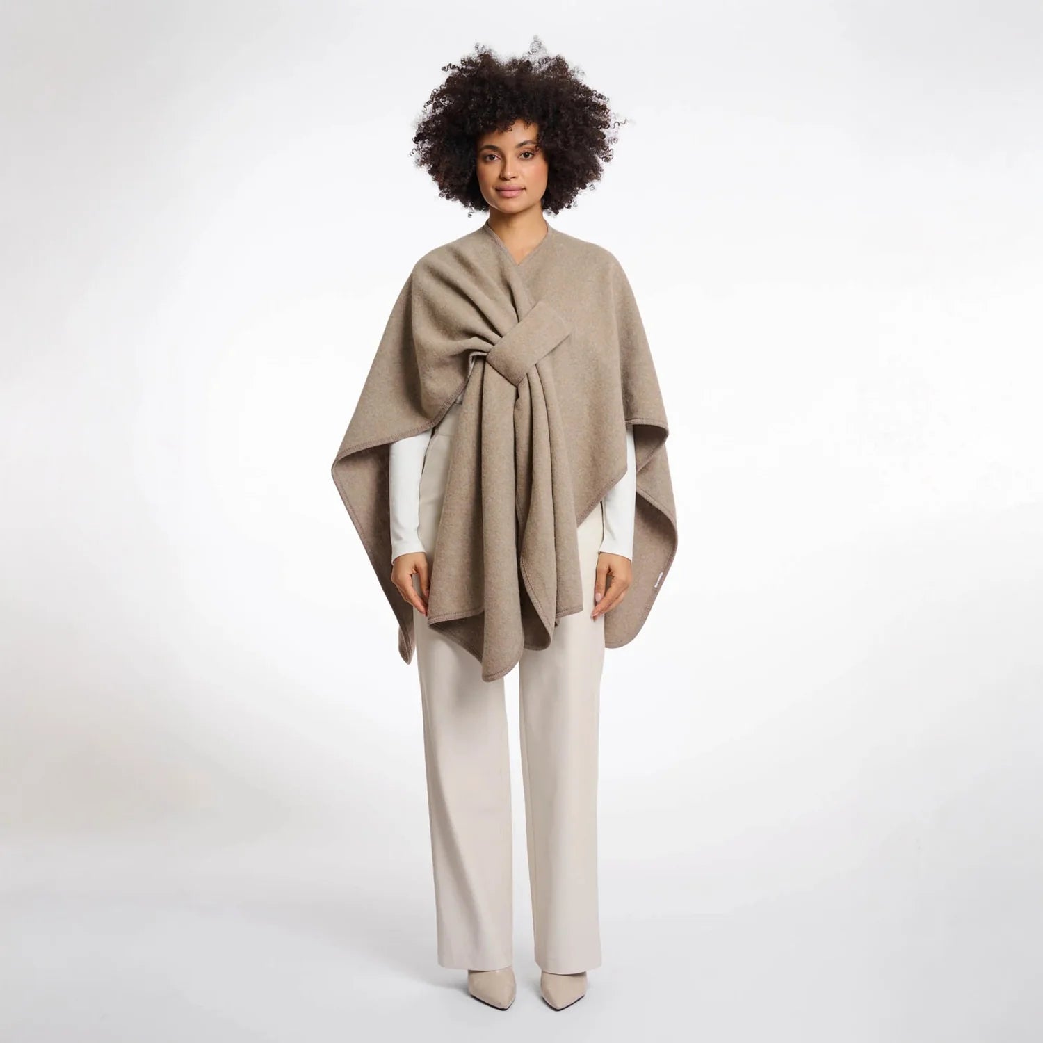 Rino & Pelle Marwa Cape