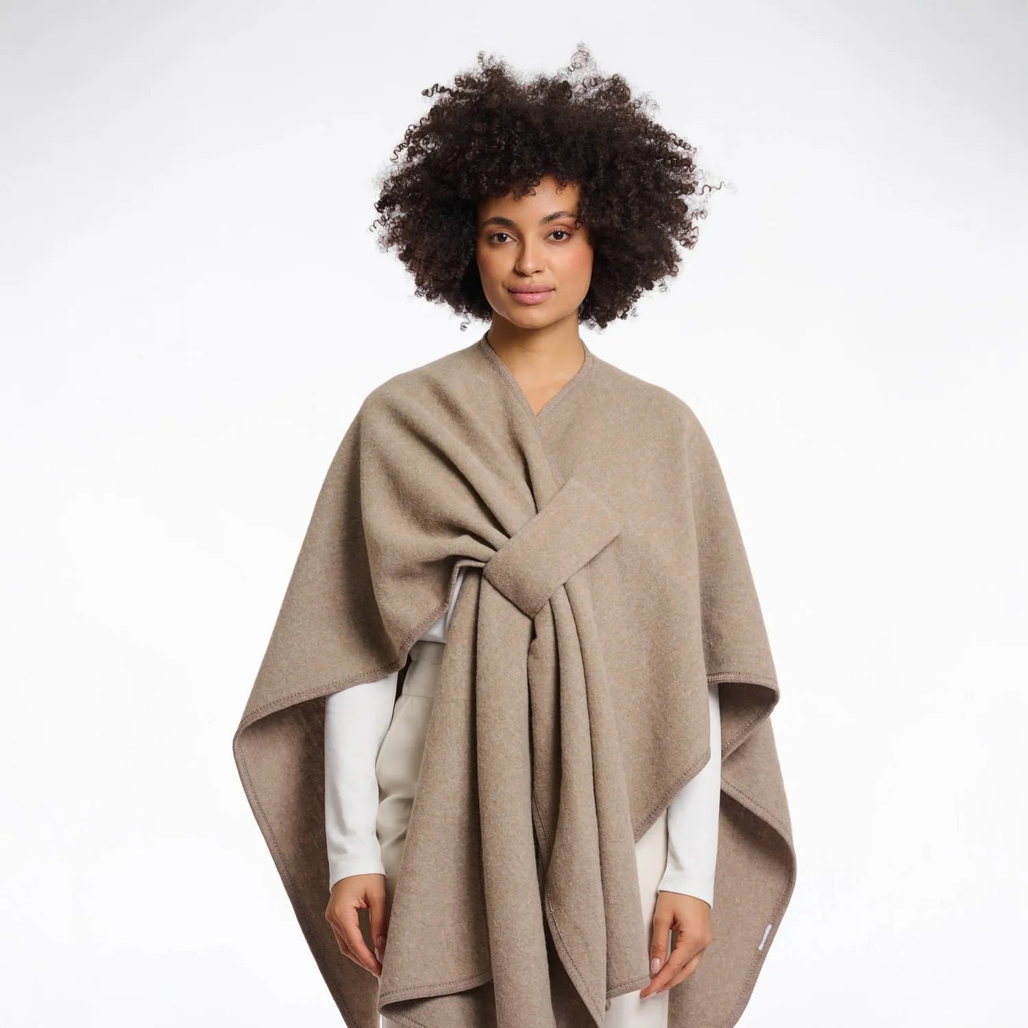 Rino & Pelle Marwa Cape