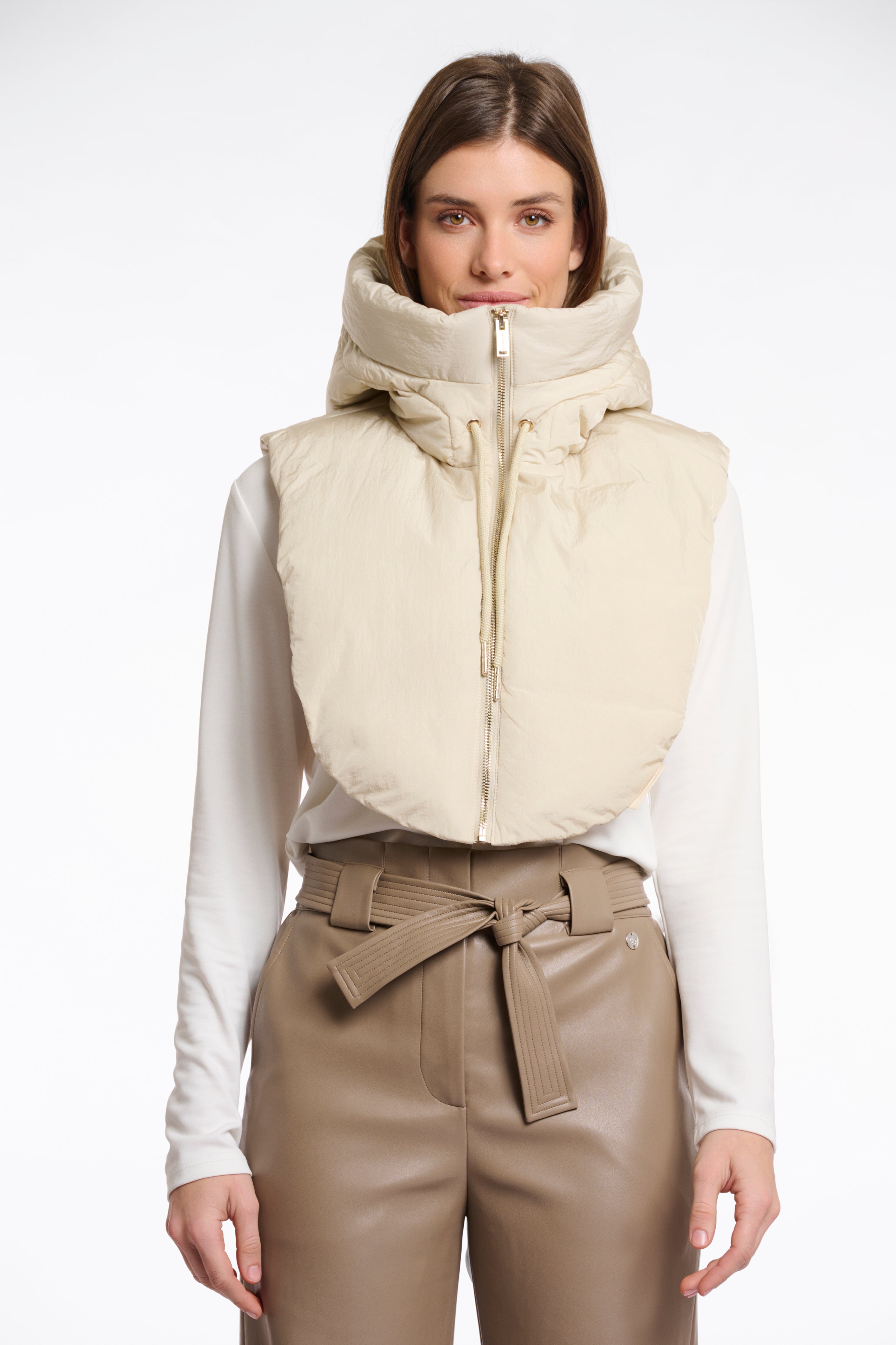 Rino & Pelle Tabita Hood Collar