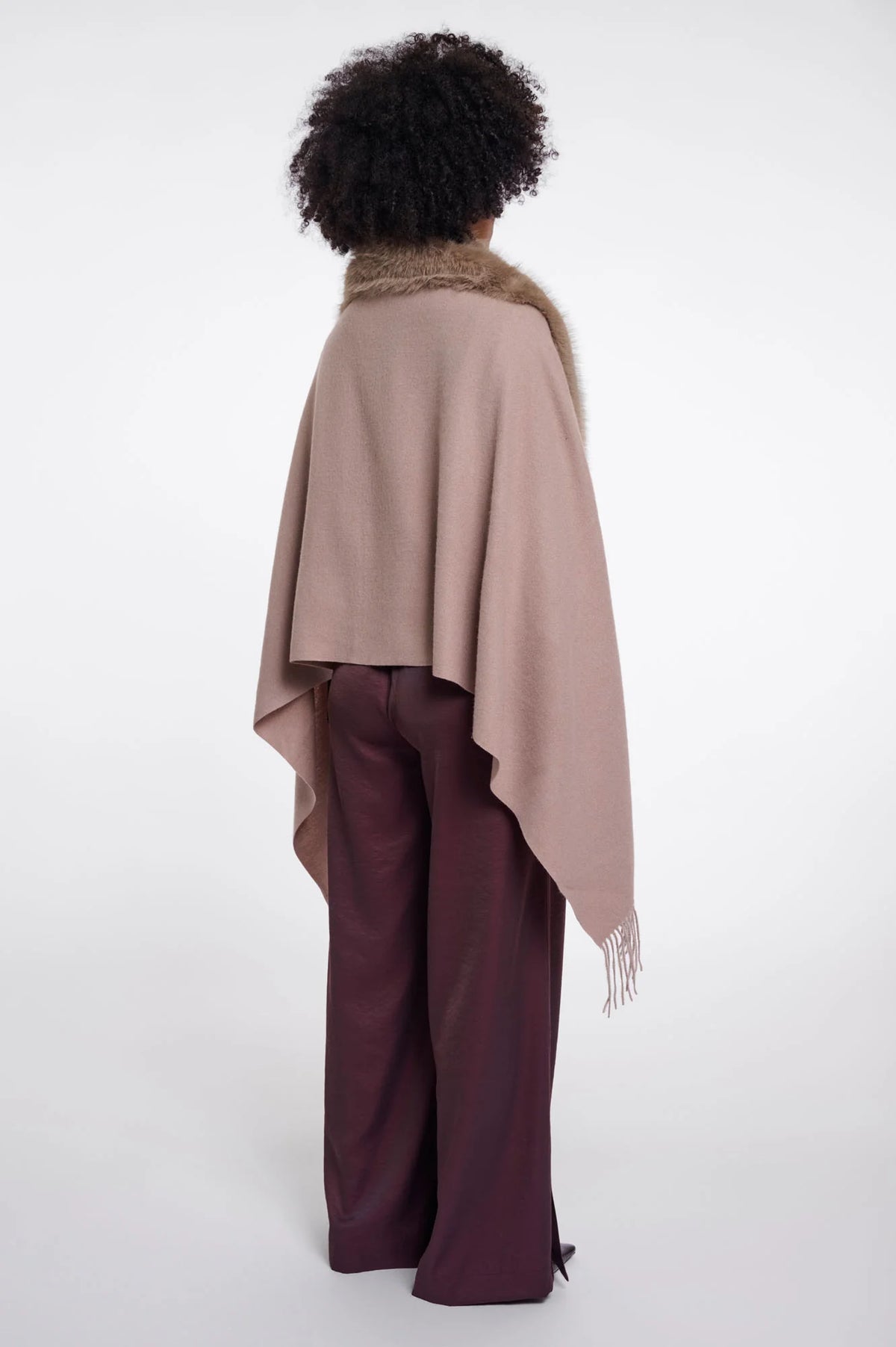 Rino & Pelle Wendy Cape with Fur