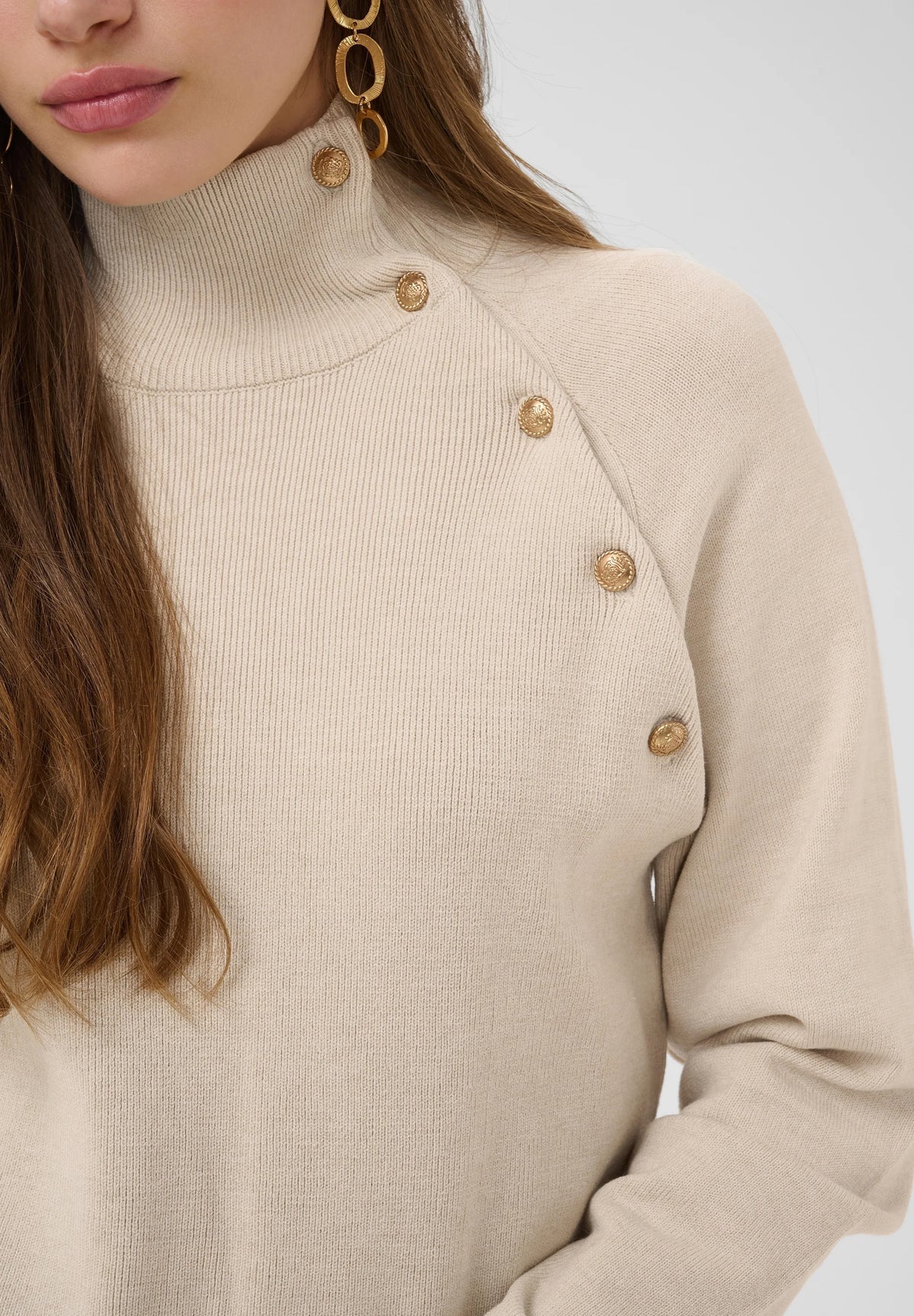 Cream Dela Button Pullover