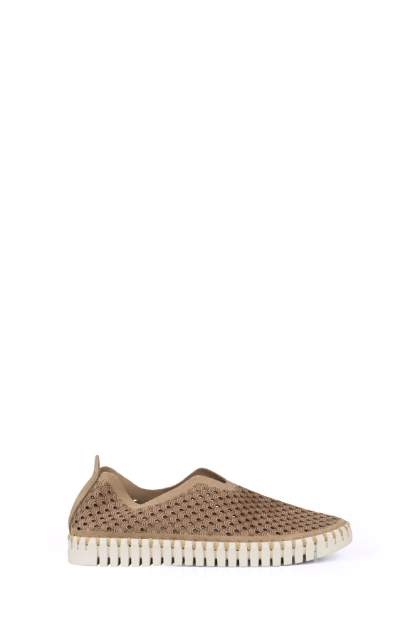 Ilse Jacobsen | Tulip Slip on Shoes | Latte