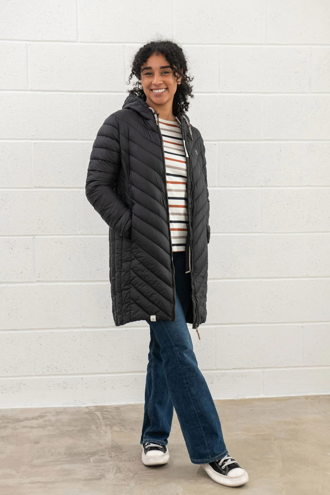 Lighthouse Laurel Coat