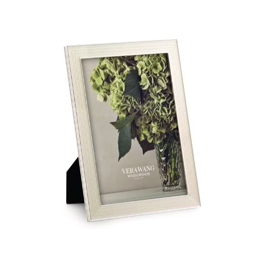 Vera Wang With Love Nouveau Pearl Photo Frame