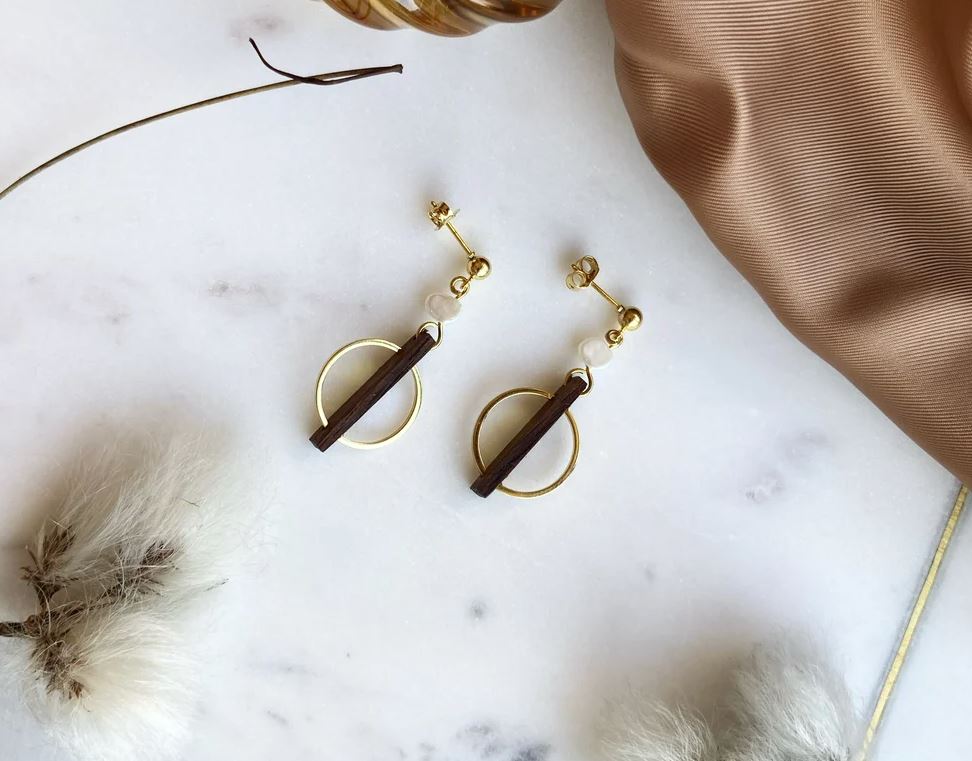 Deeca | Pearl & Walnut Abstract Earrings
