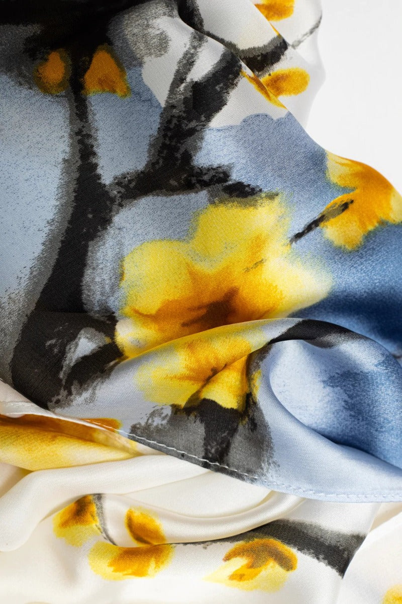 Galway Crystal | Honey Blossoms Polyester Scarf